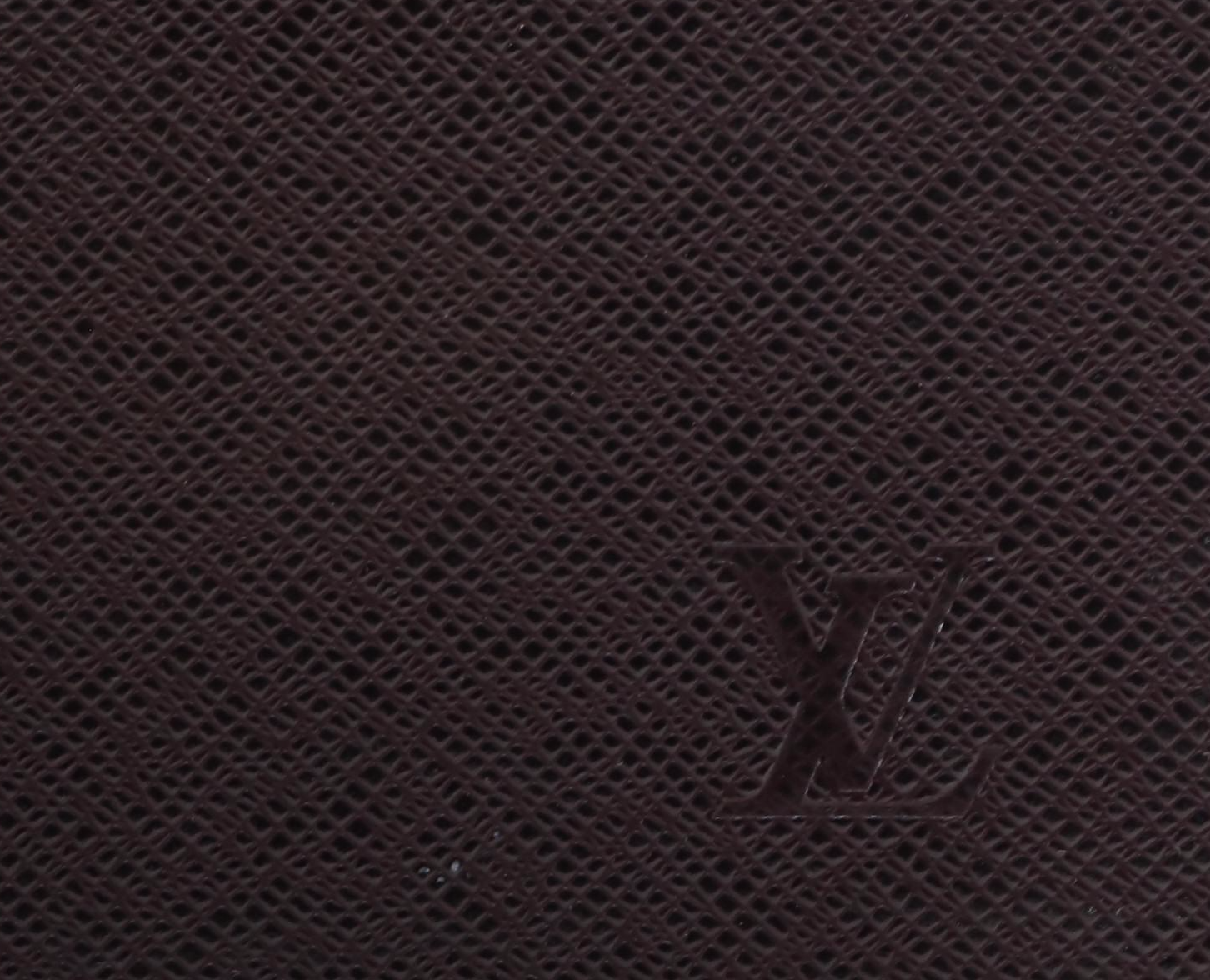 Louis Vuitton Robusto Briefcase in Taïga Leather