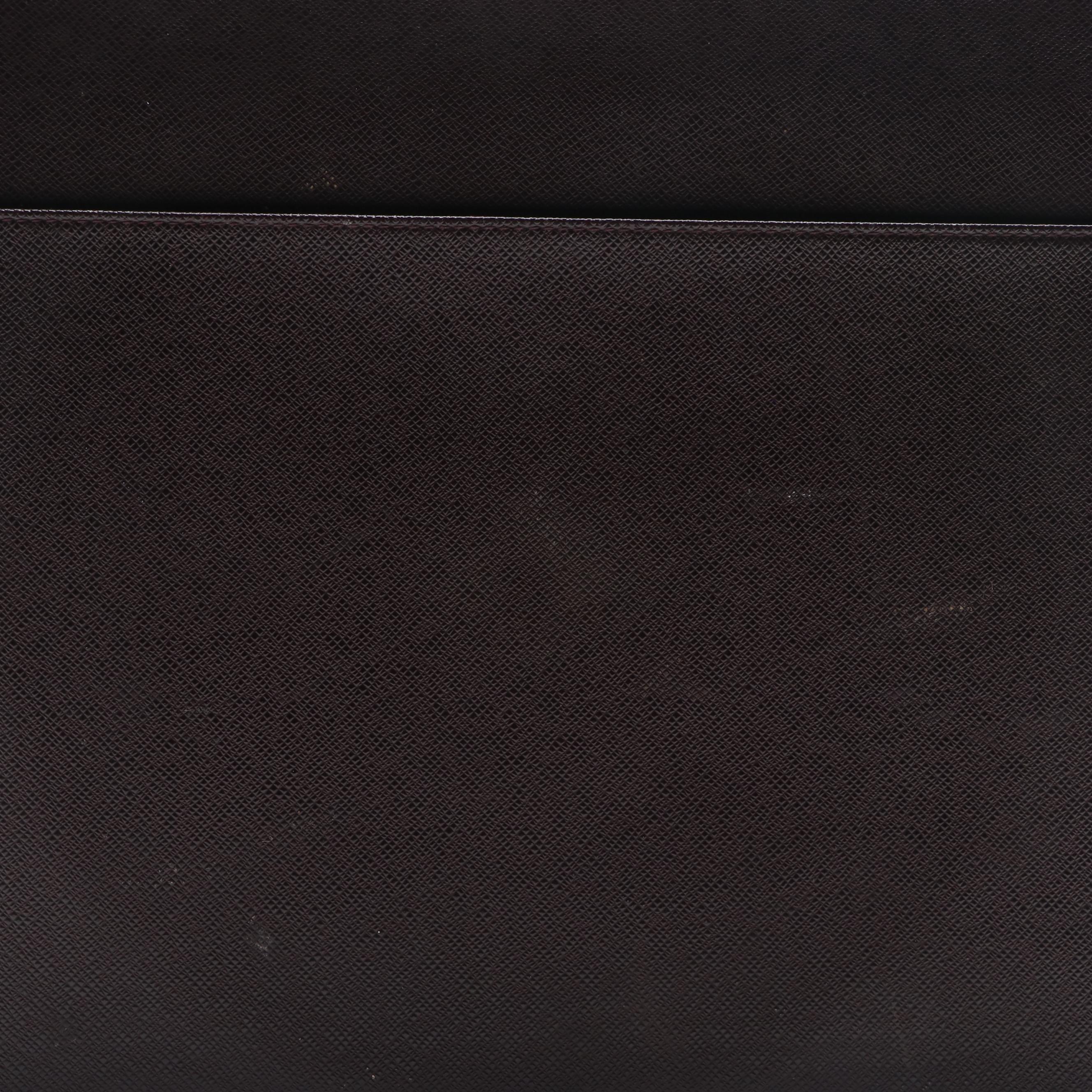 Louis Vuitton Robusto Briefcase in Taïga Leather