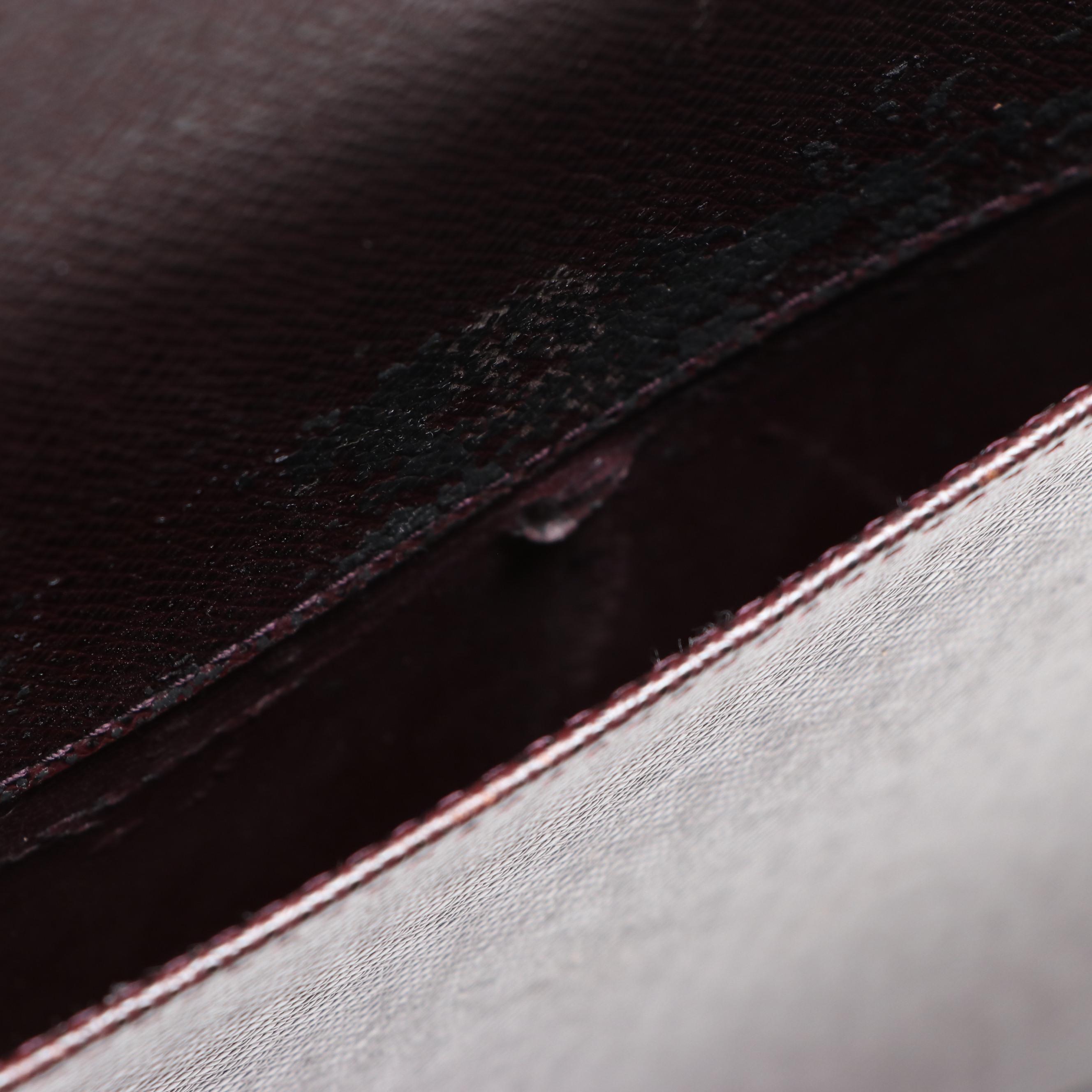 Louis Vuitton Robusto Briefcase in Taïga Leather