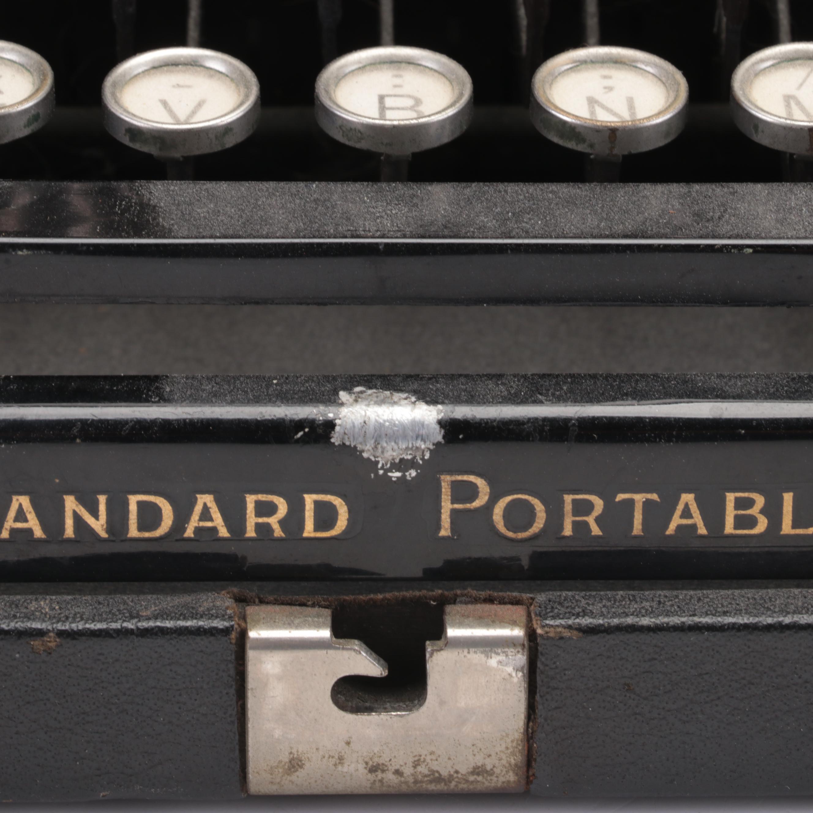 Underwood Standard Portable Typewriter, Early 20th Century