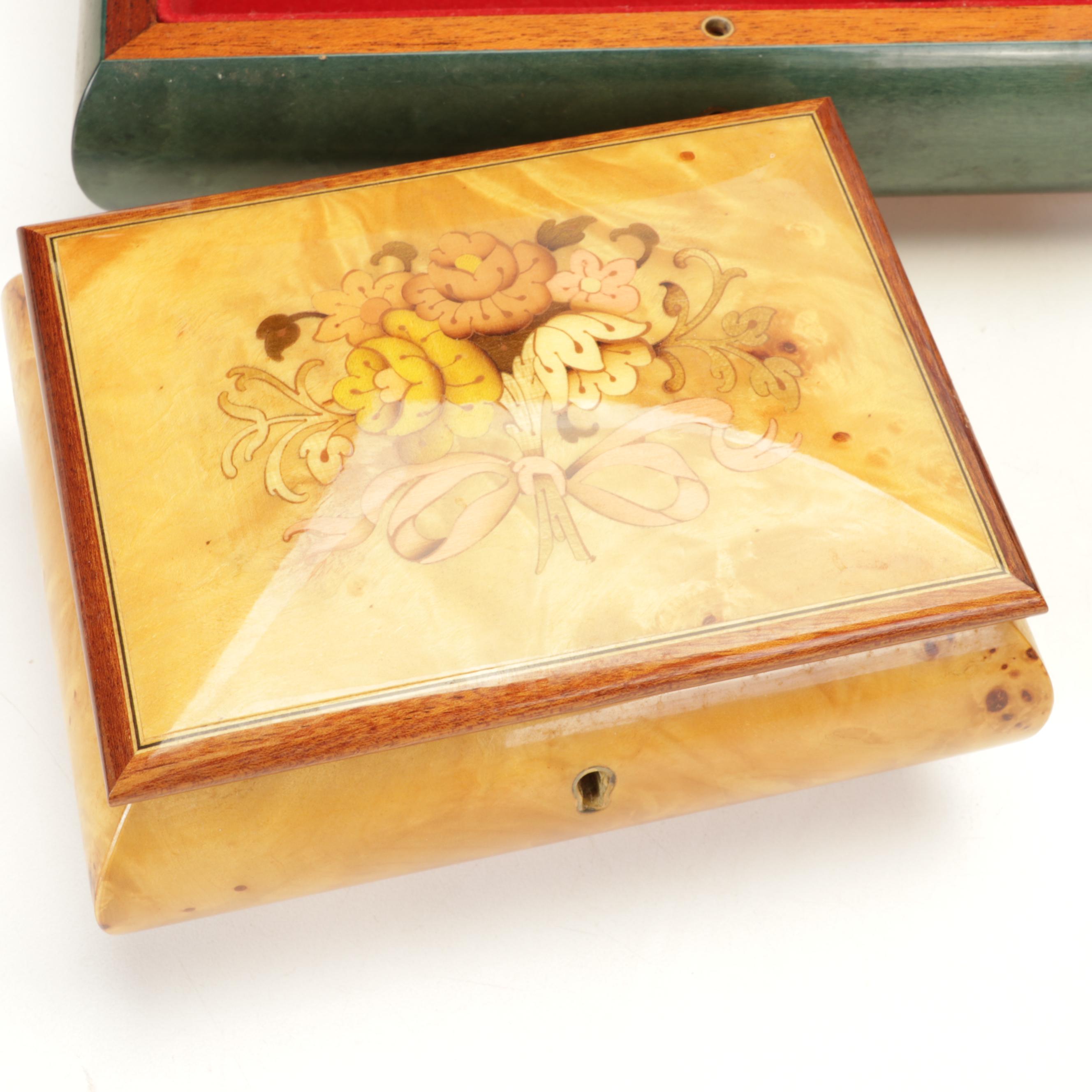 "Glittering World" Navajo Jewelry of the Yazzie Family with Decorative Boxes