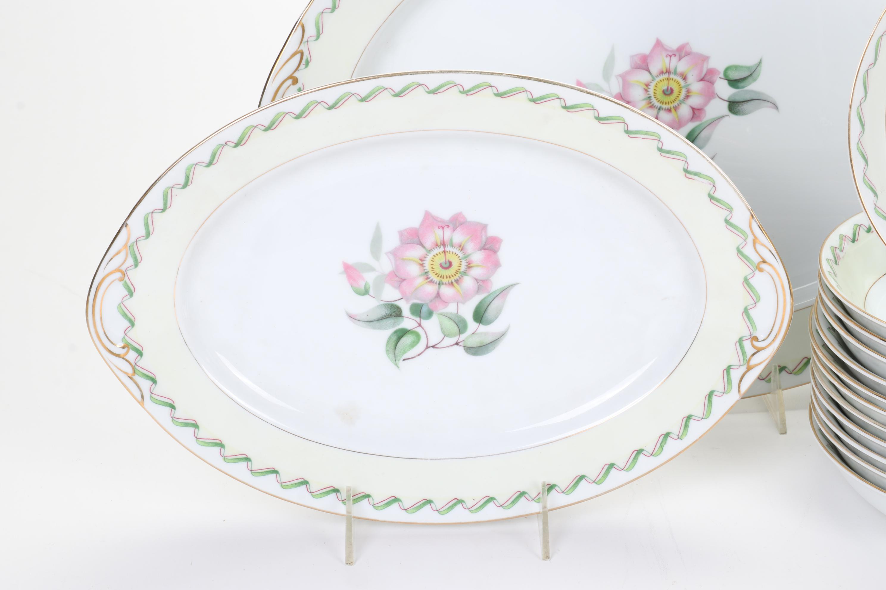 Aichi China Porcelain Service and Dinnerware