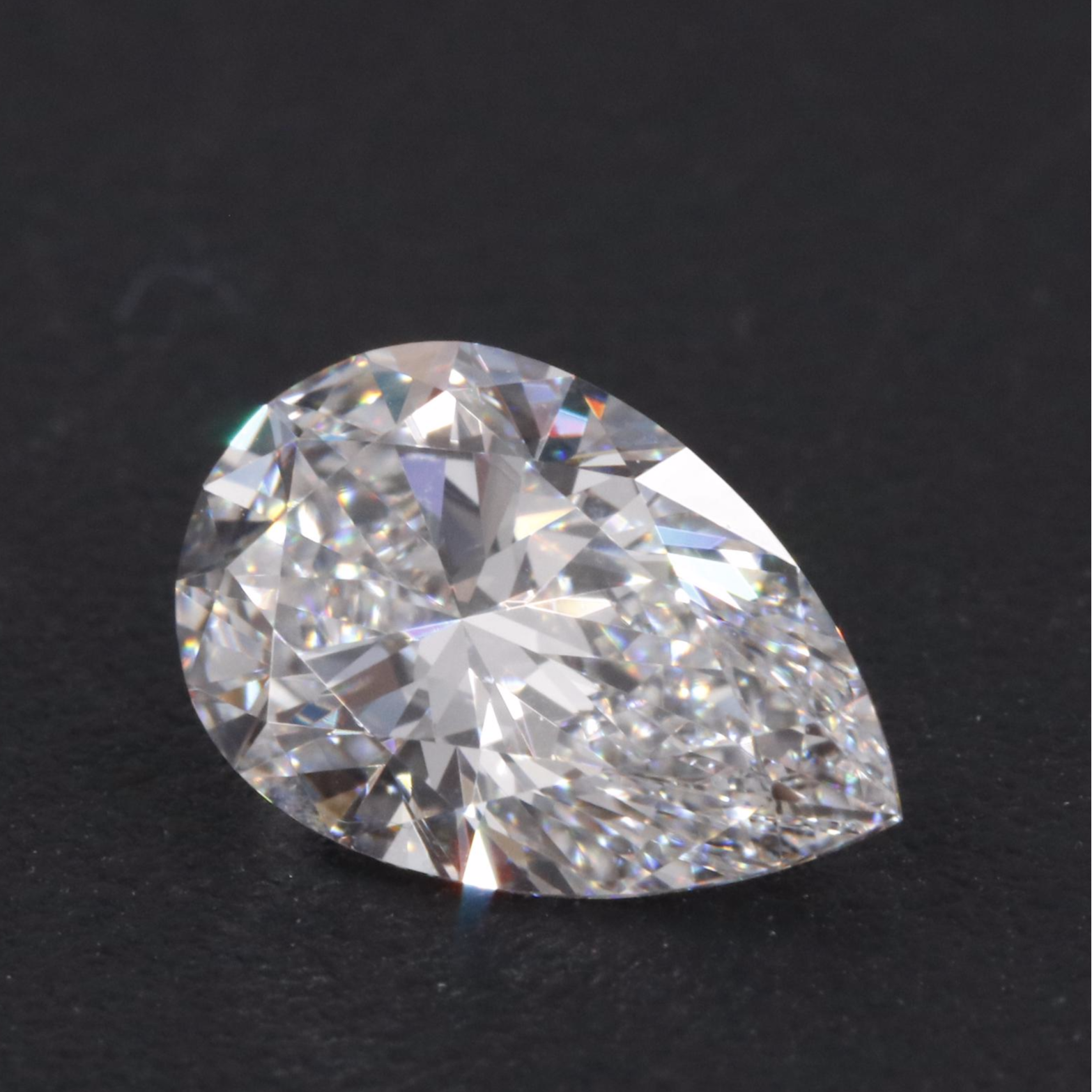 Loose 0.91 CT Lab Grown Diamond with IGI Report