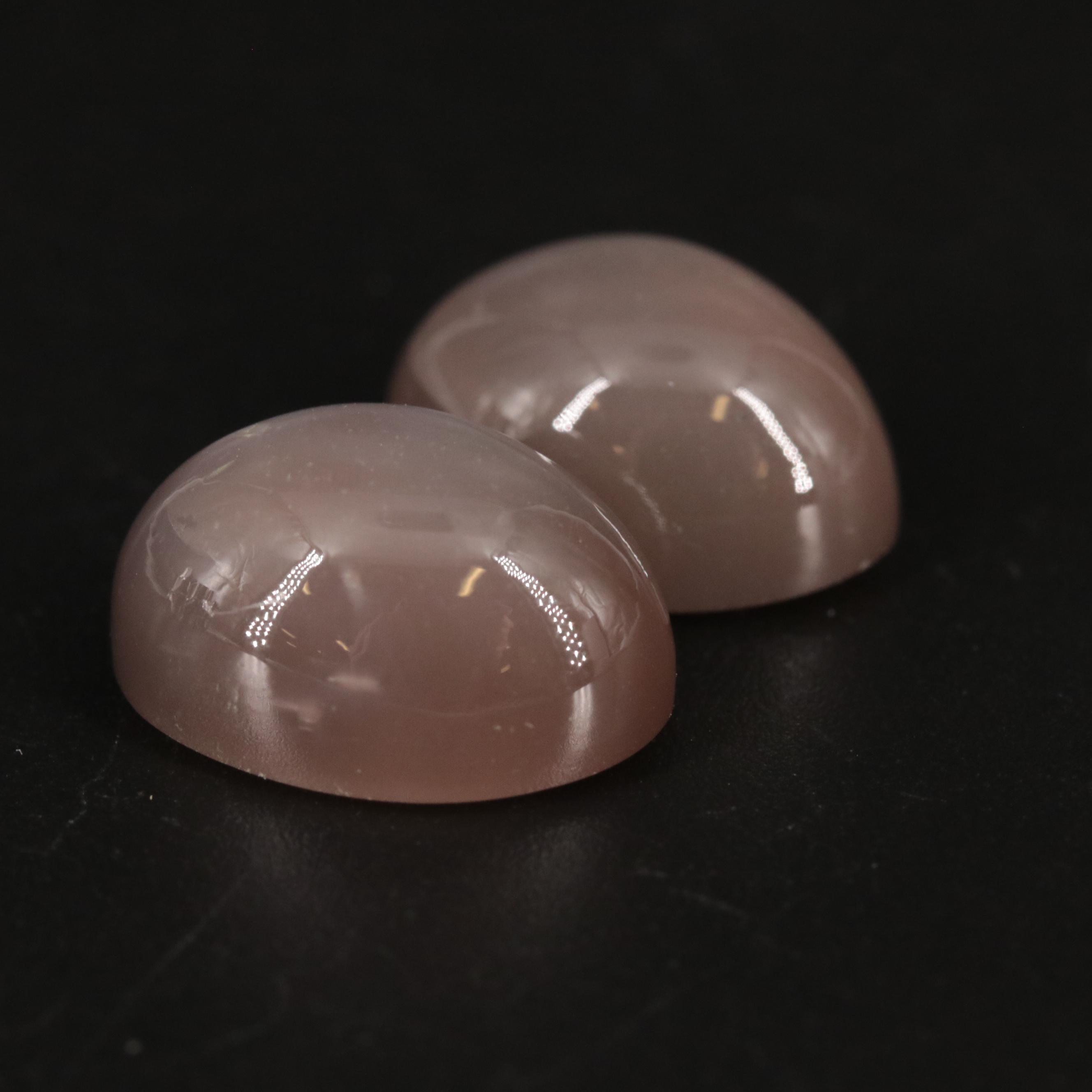 Loose 22.95 CTW Moonstone