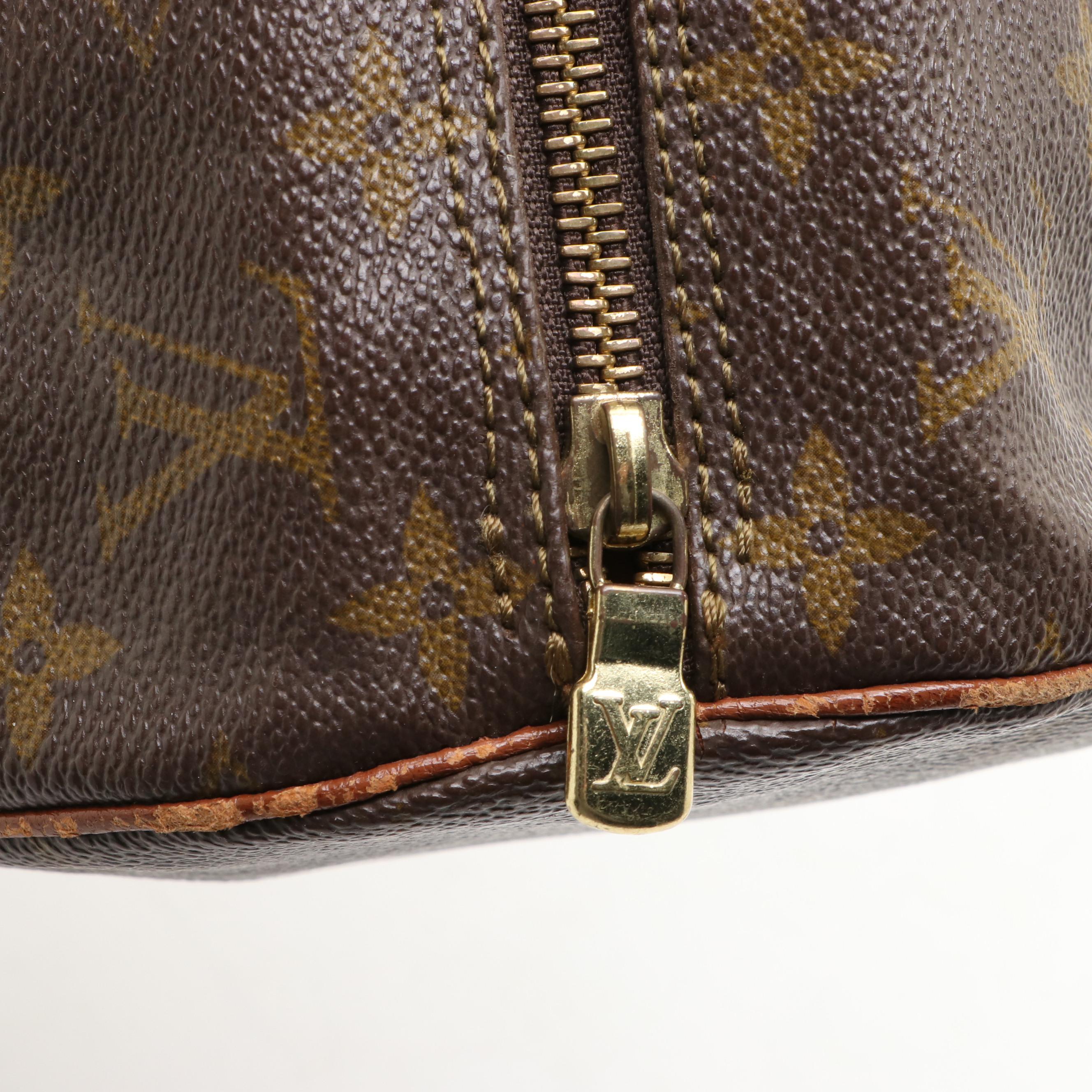 Louis Vuitton Papillon 30 Bag in Monogram Canvas
