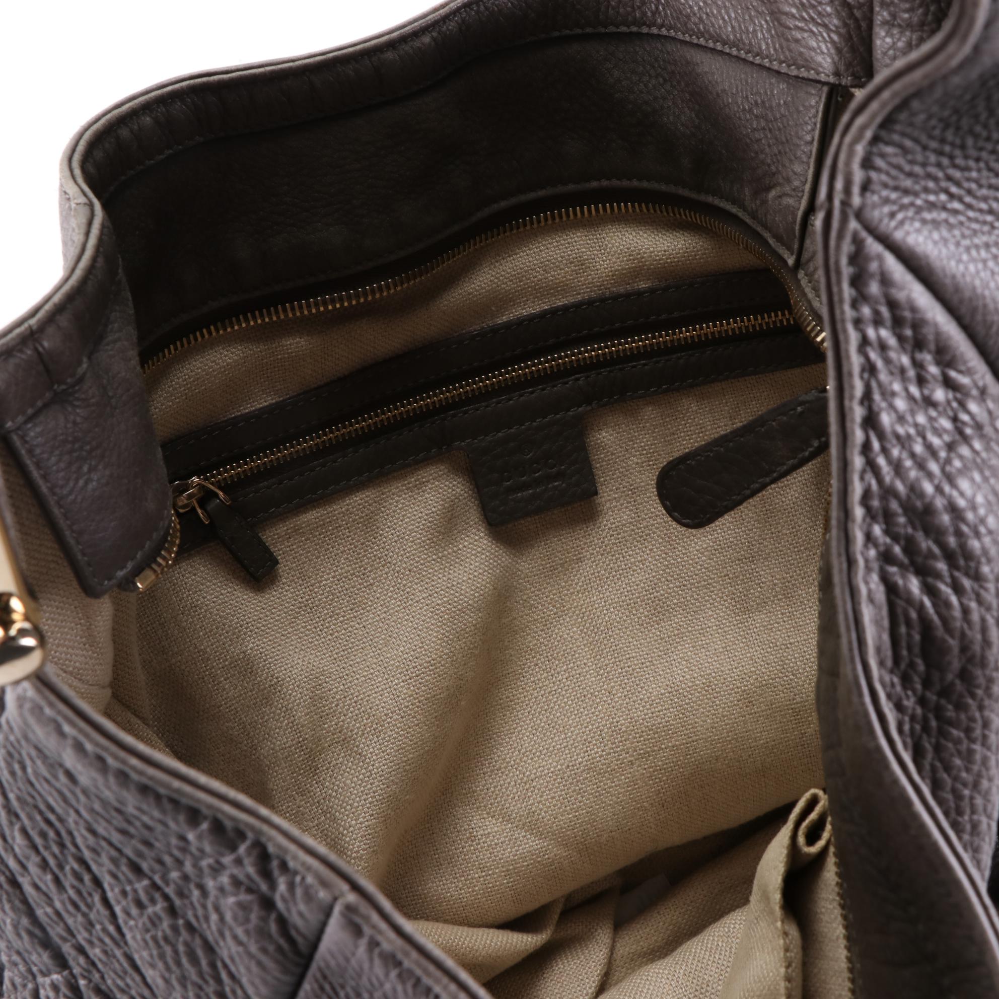 Gucci Pebble Grain Leather Shoulder Bag