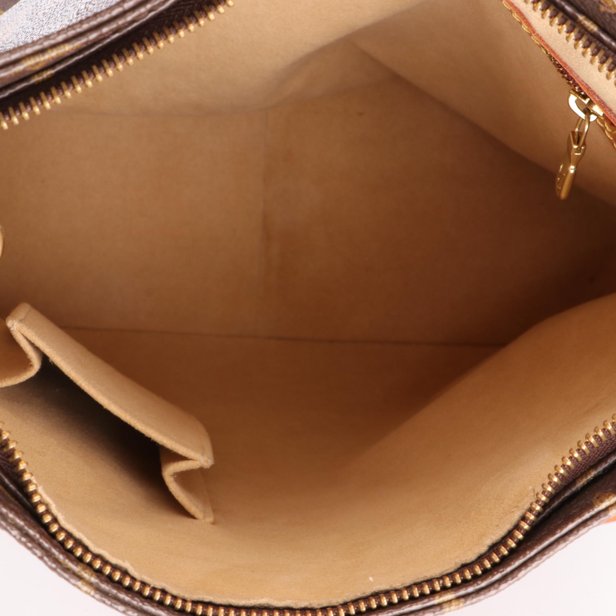 Louis Vuitton Looping GM in Monogram Canvas