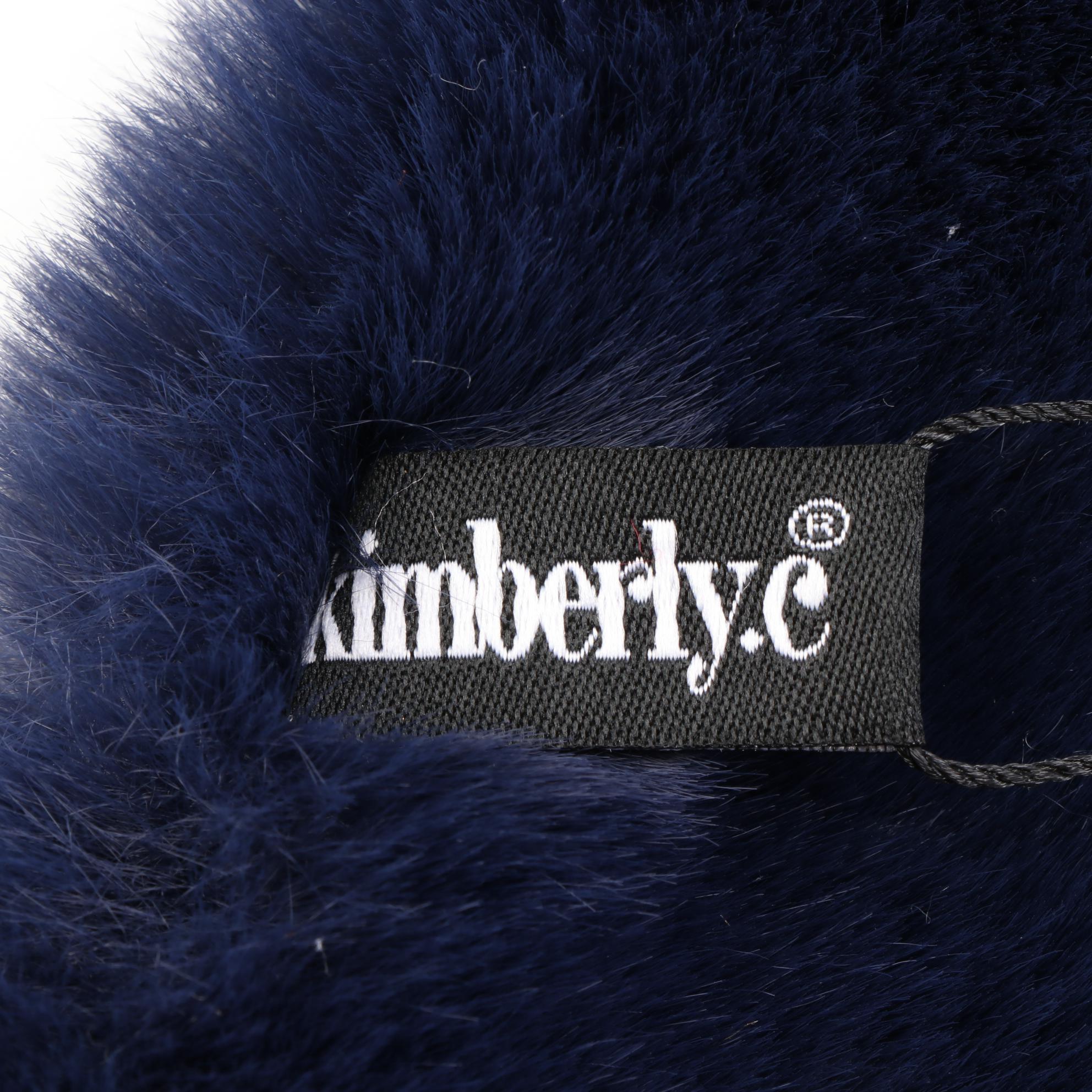 Houndstooth Check Scarf and Tuck-in Faux Fur Scarves in Solid and Leopard Print