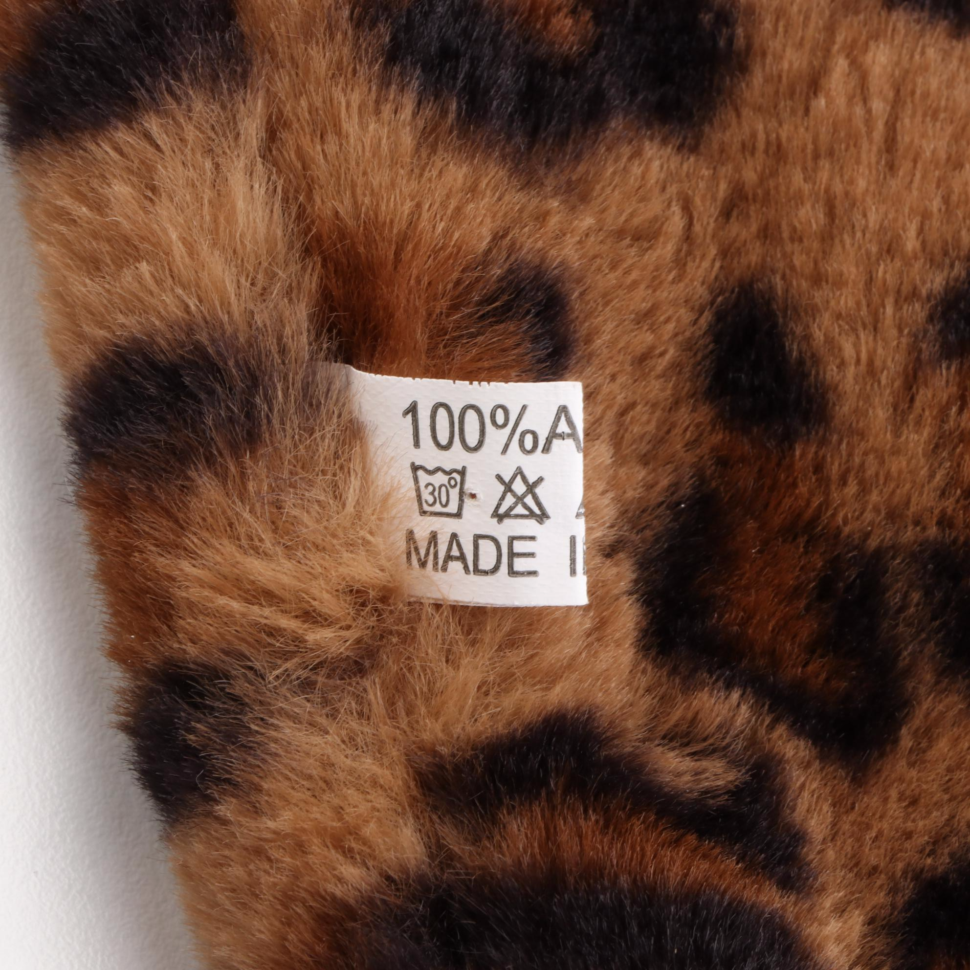 Tuck-in Faux Fur Scarves in Leopard Print and Red with Houndstooth Check Scarf