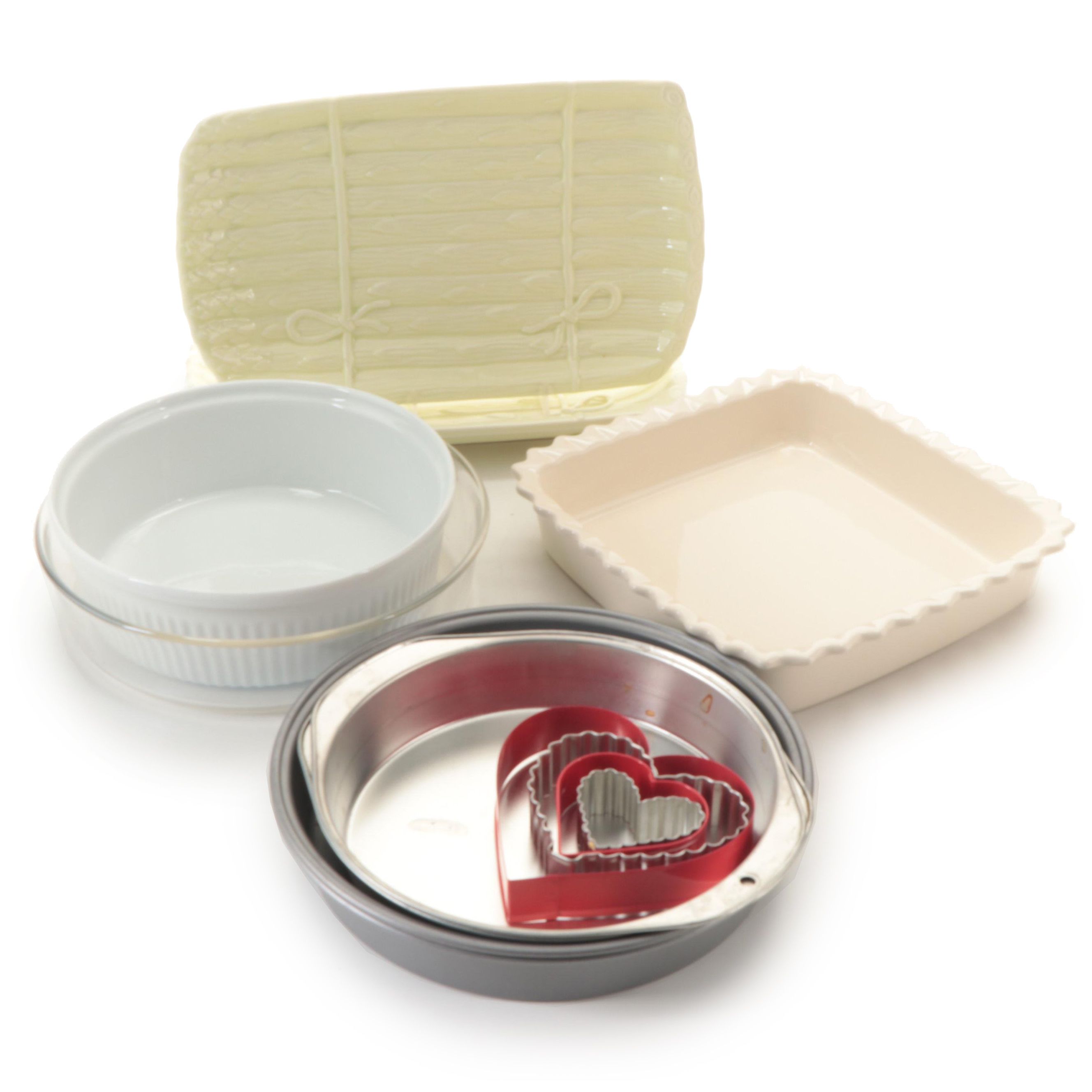 Faiancas Neto & Gomes Portuguese Asparagus Platters with Bakeware Collection