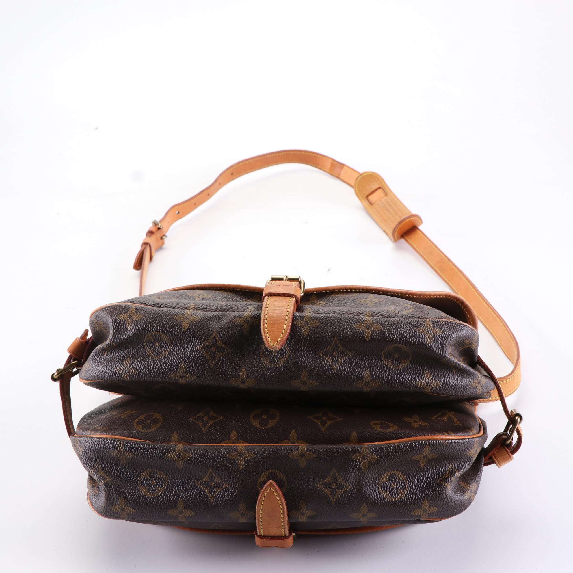 Louis Vuitton Saumur 30 in Monogram Canvas and Vachetta Leather