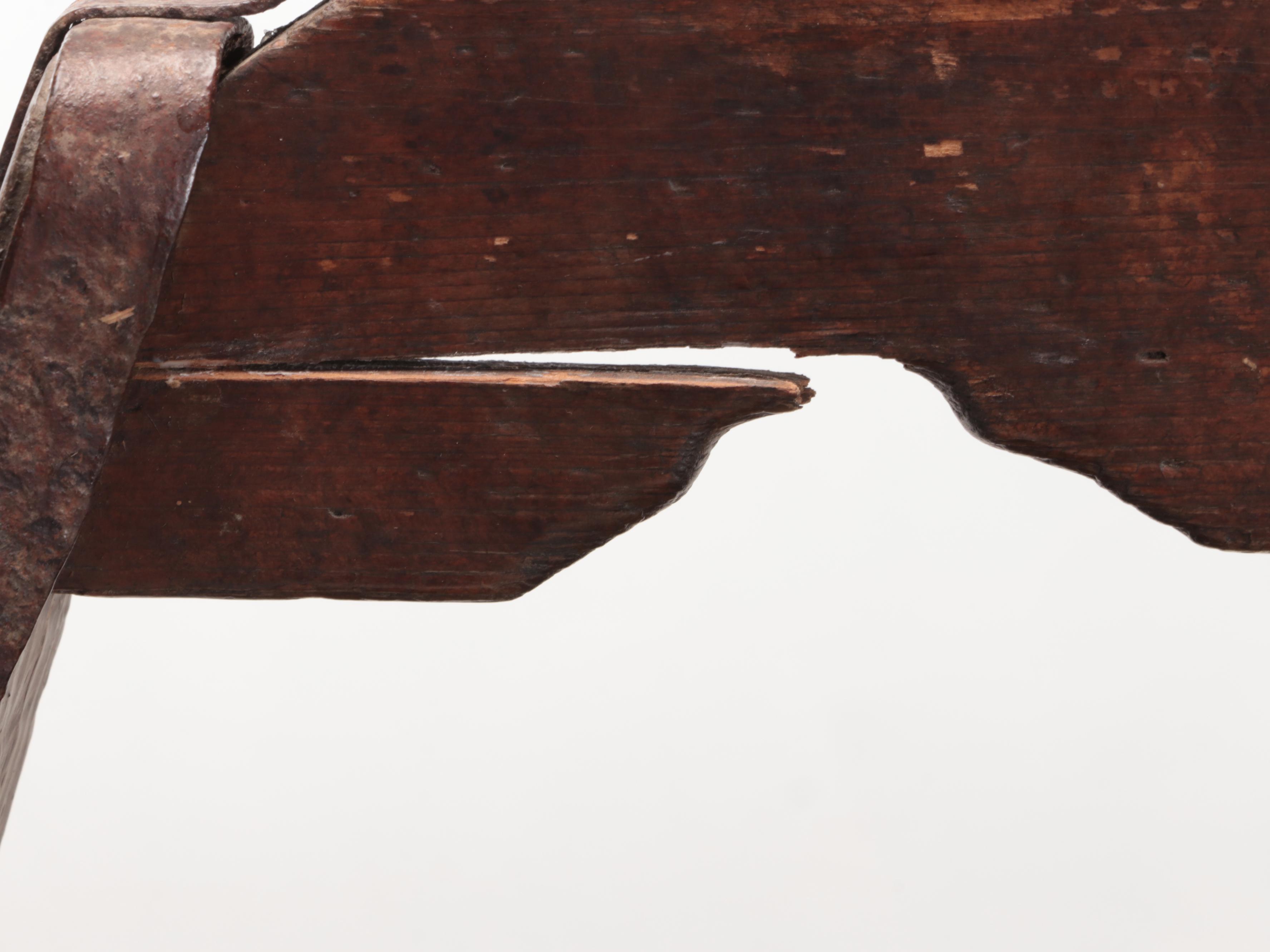 Chinese Iron Mounted Staved Wooden Barrel Water Bucket