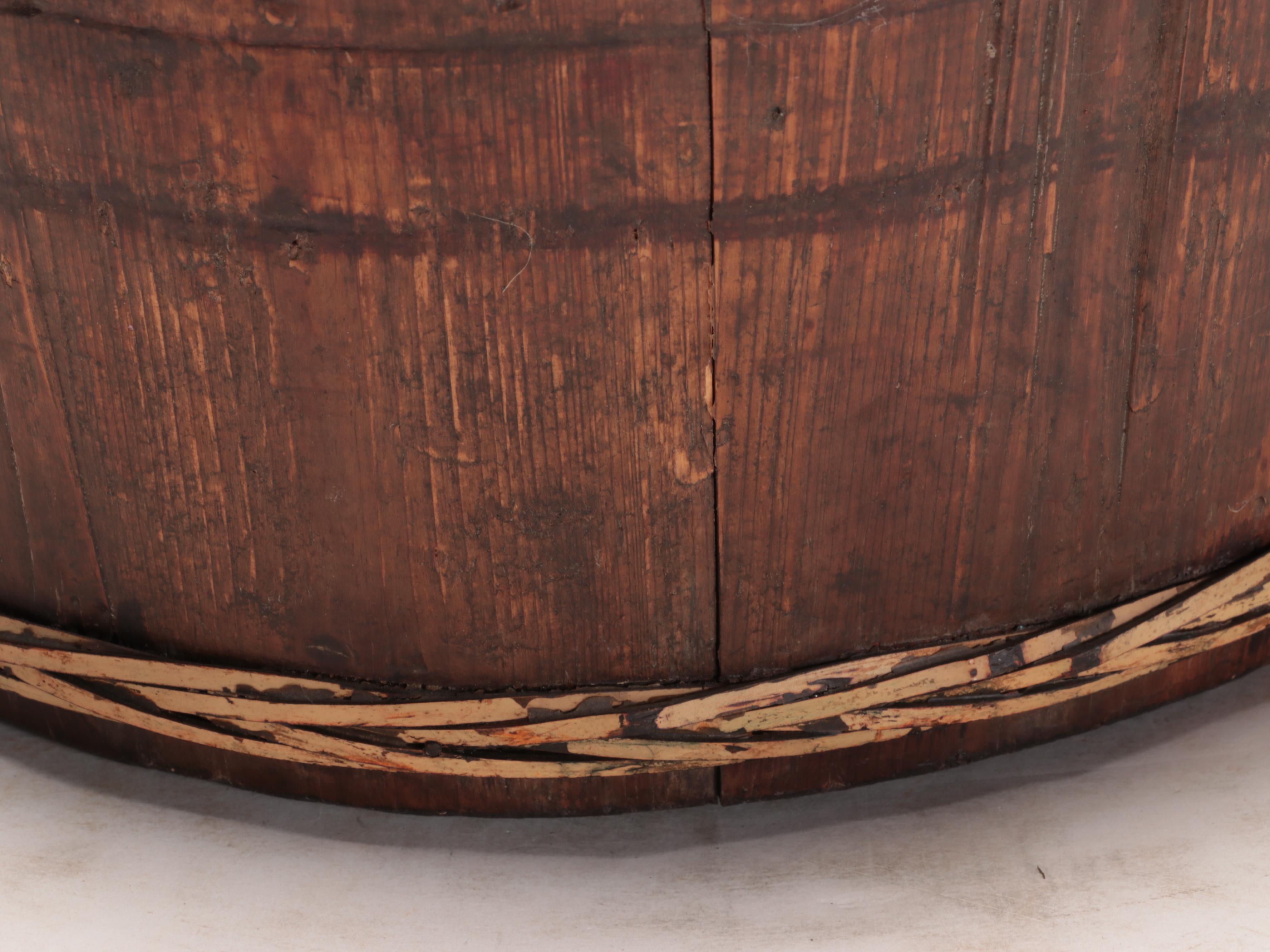 Chinese Iron Mounted Staved Wooden Barrel Water Bucket