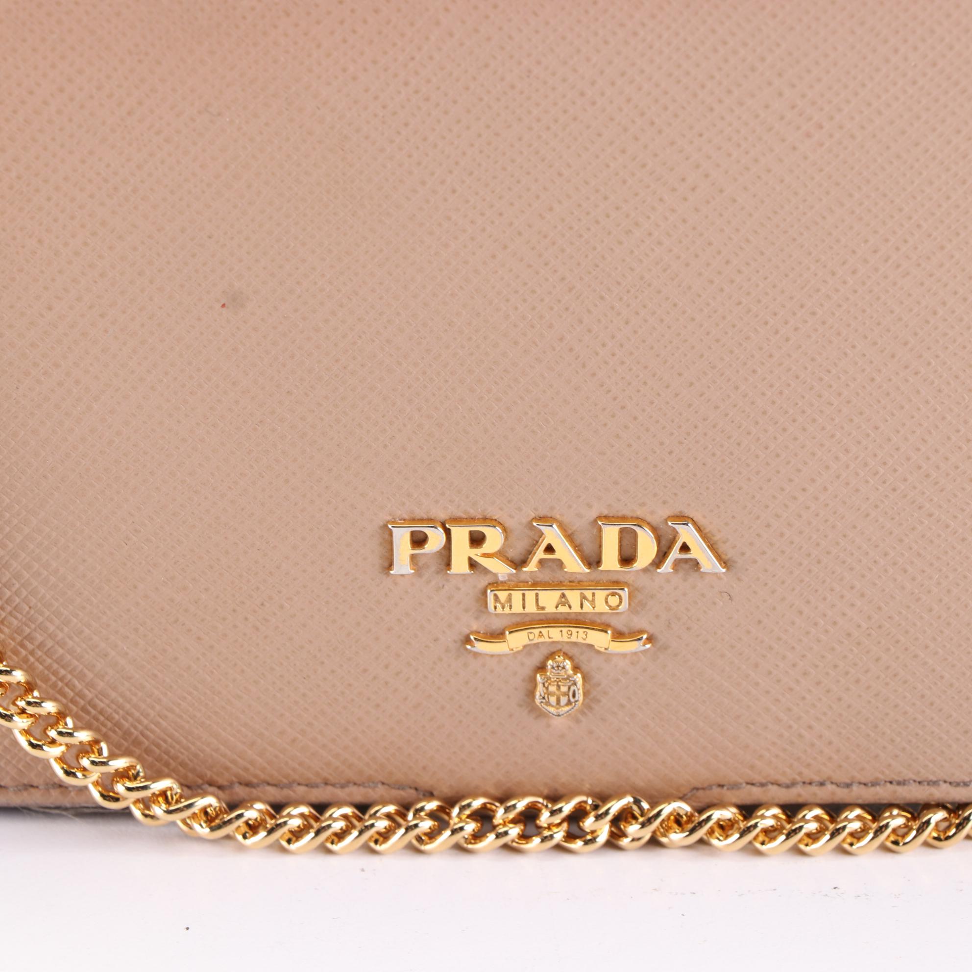 Prada iPhone Case/Wallet-on-Chain in Saffiano Leather