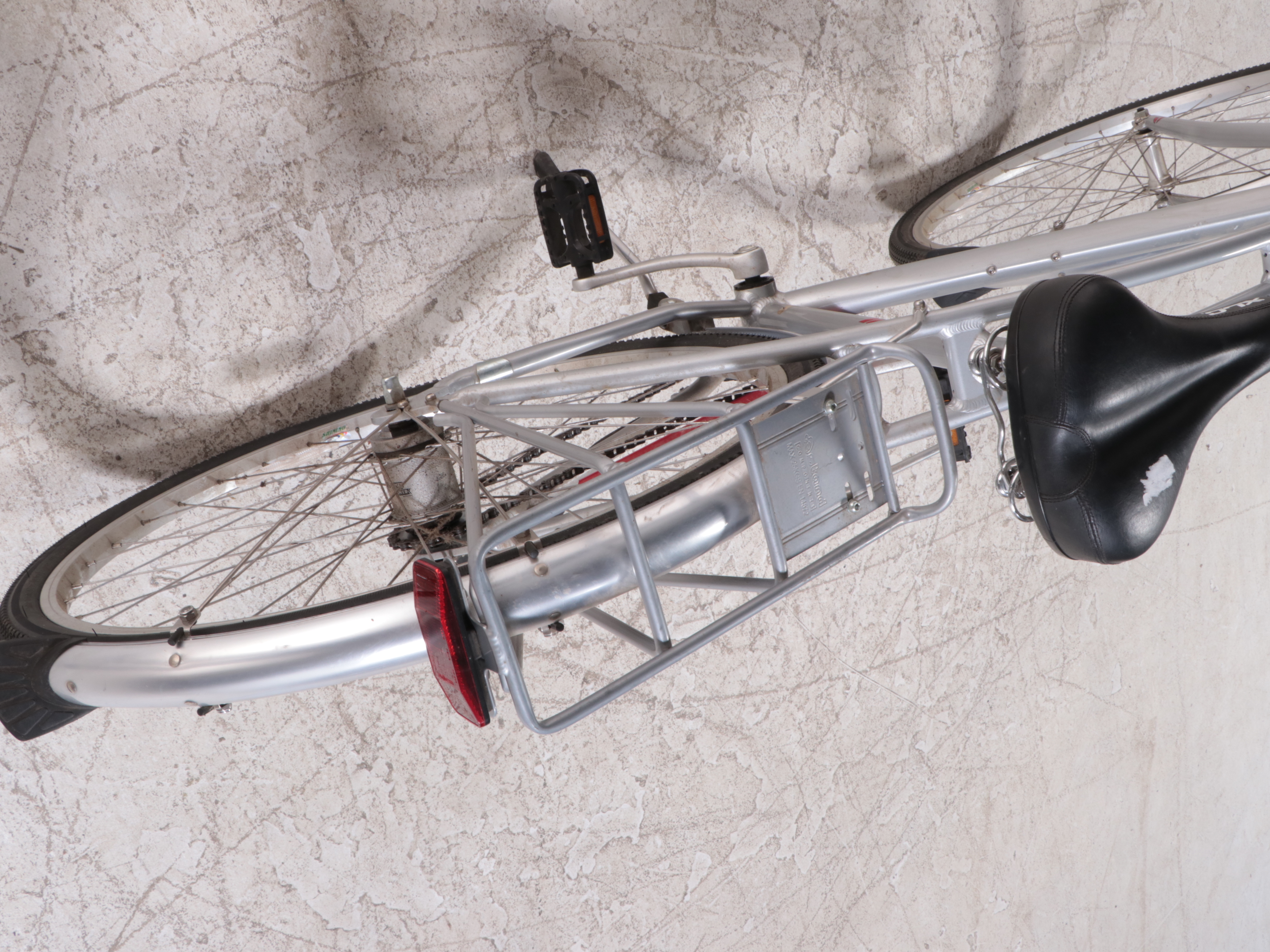 Torker 300 Aluminum Cruiser Bicycle