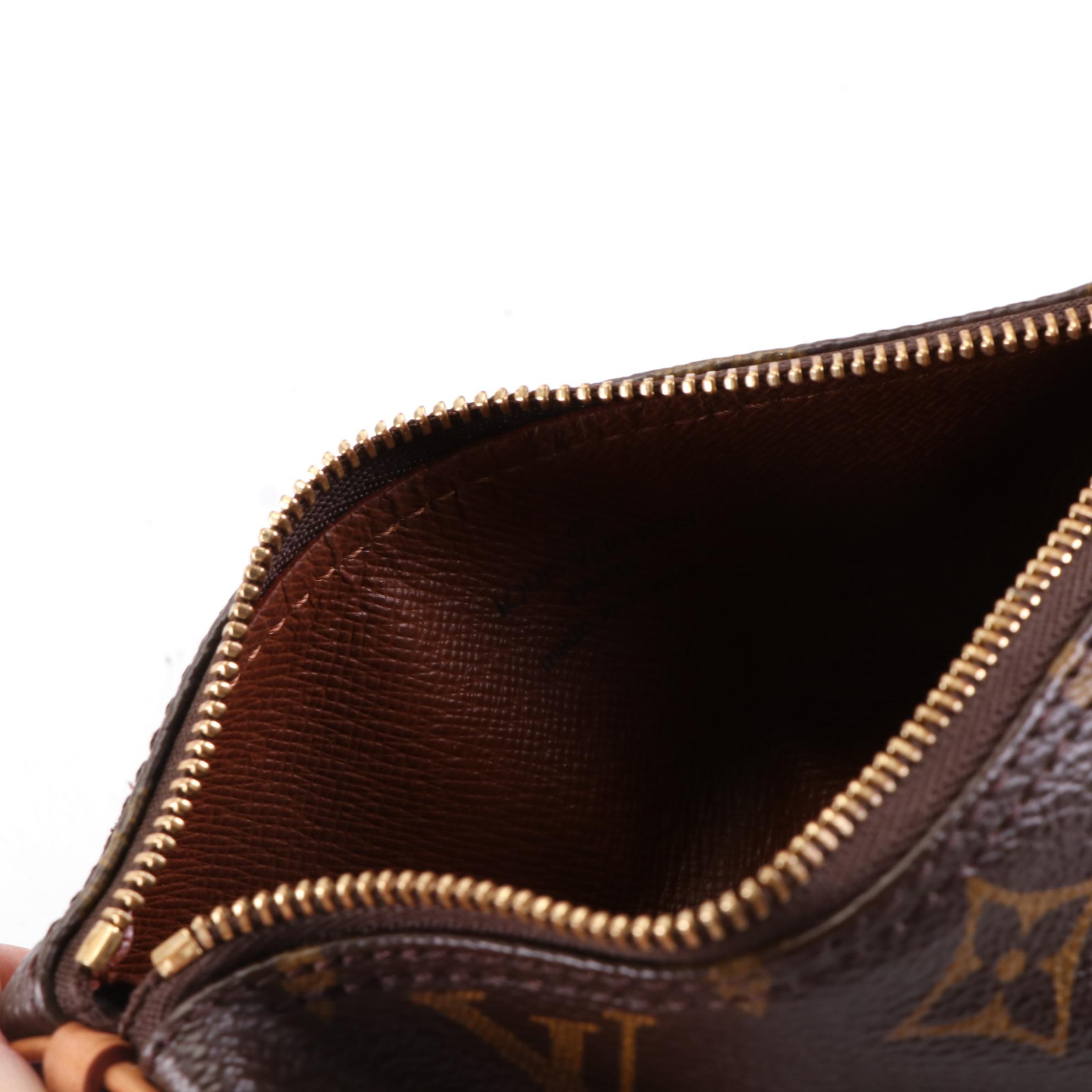 Louis Vuitton Papillon Pochette in Monogram Canvas