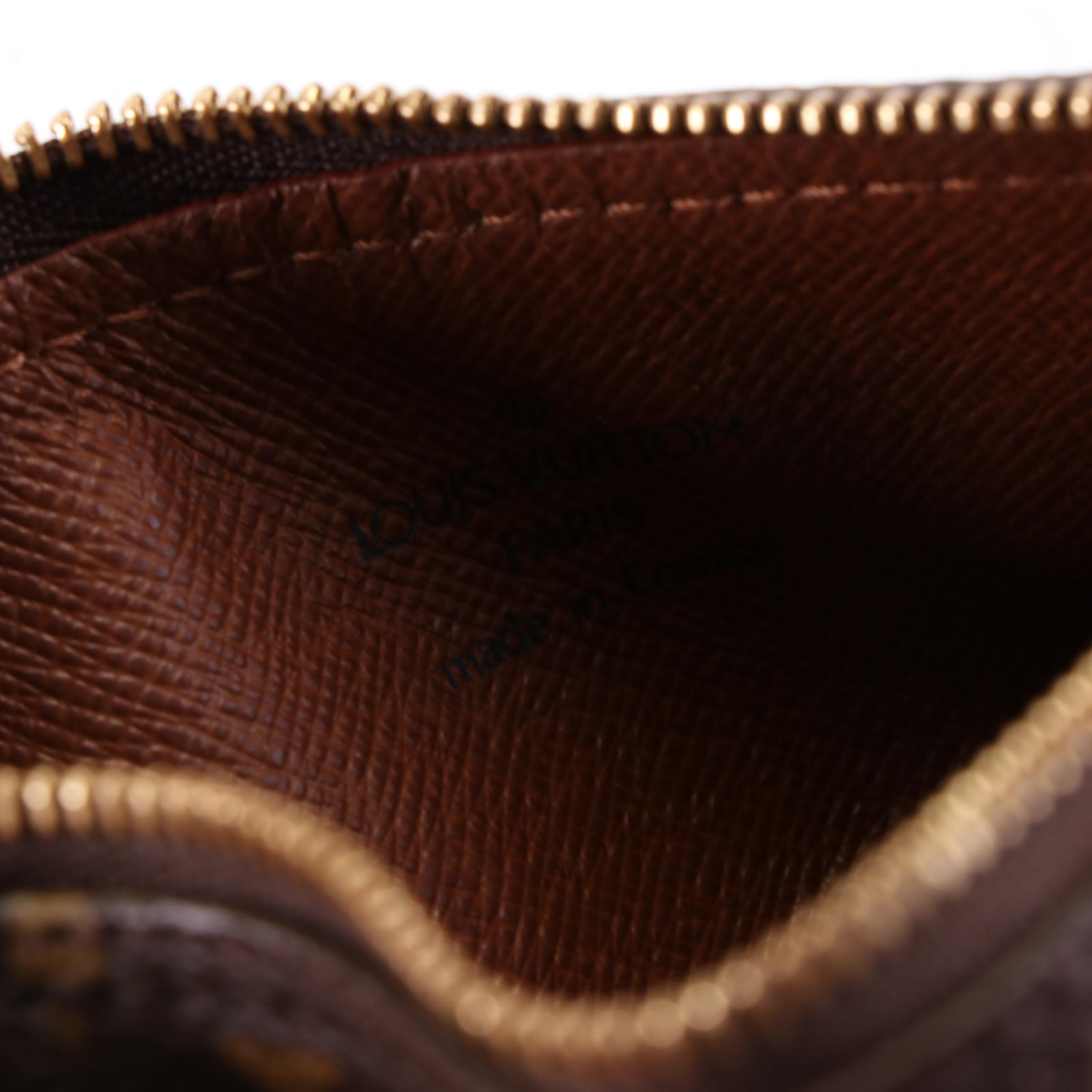 Louis Vuitton Papillon Pochette in Monogram Canvas