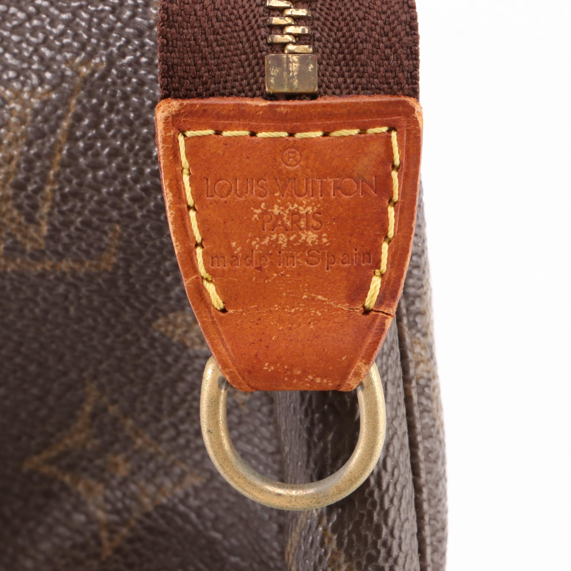 Louis Vuitton Pochette Accessories in Monogram Canvas and Leather