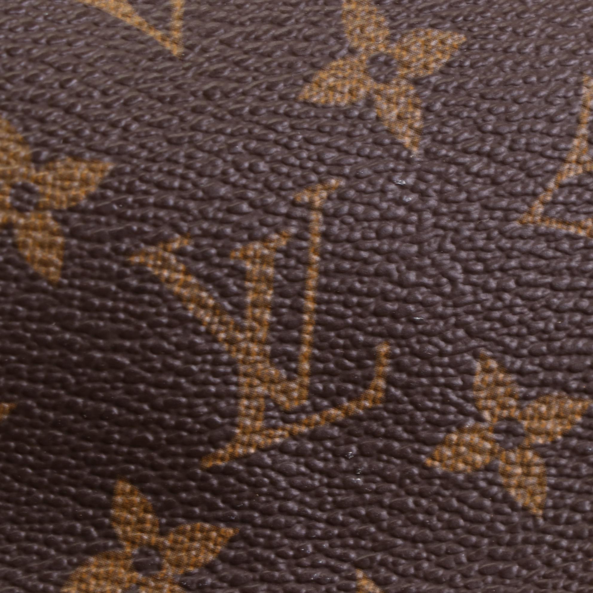 Louis Vuitton Keepall 50 in Monogram Canvas and Vachetta Leather