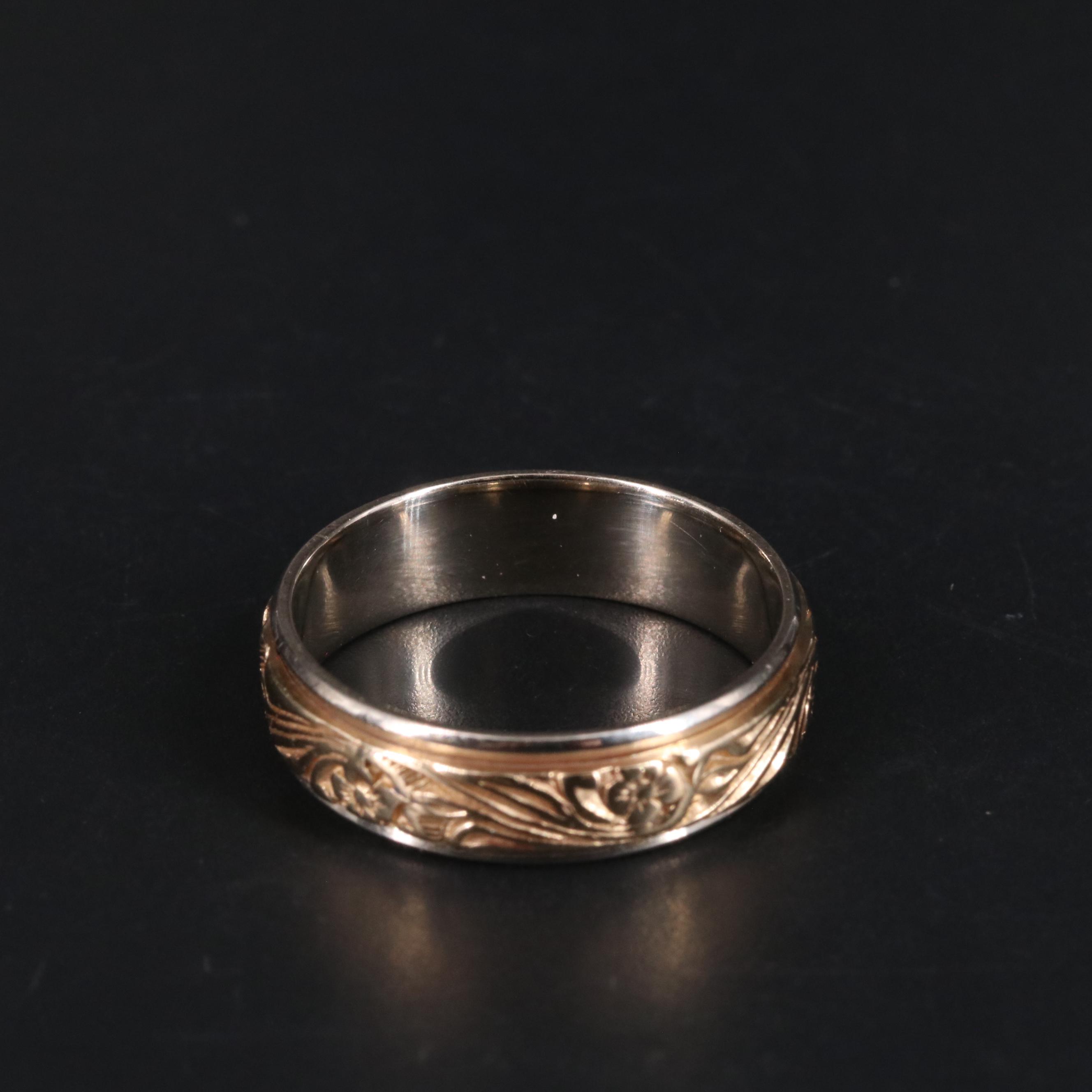 14K Multicolor Engraved Flowers Band Ring