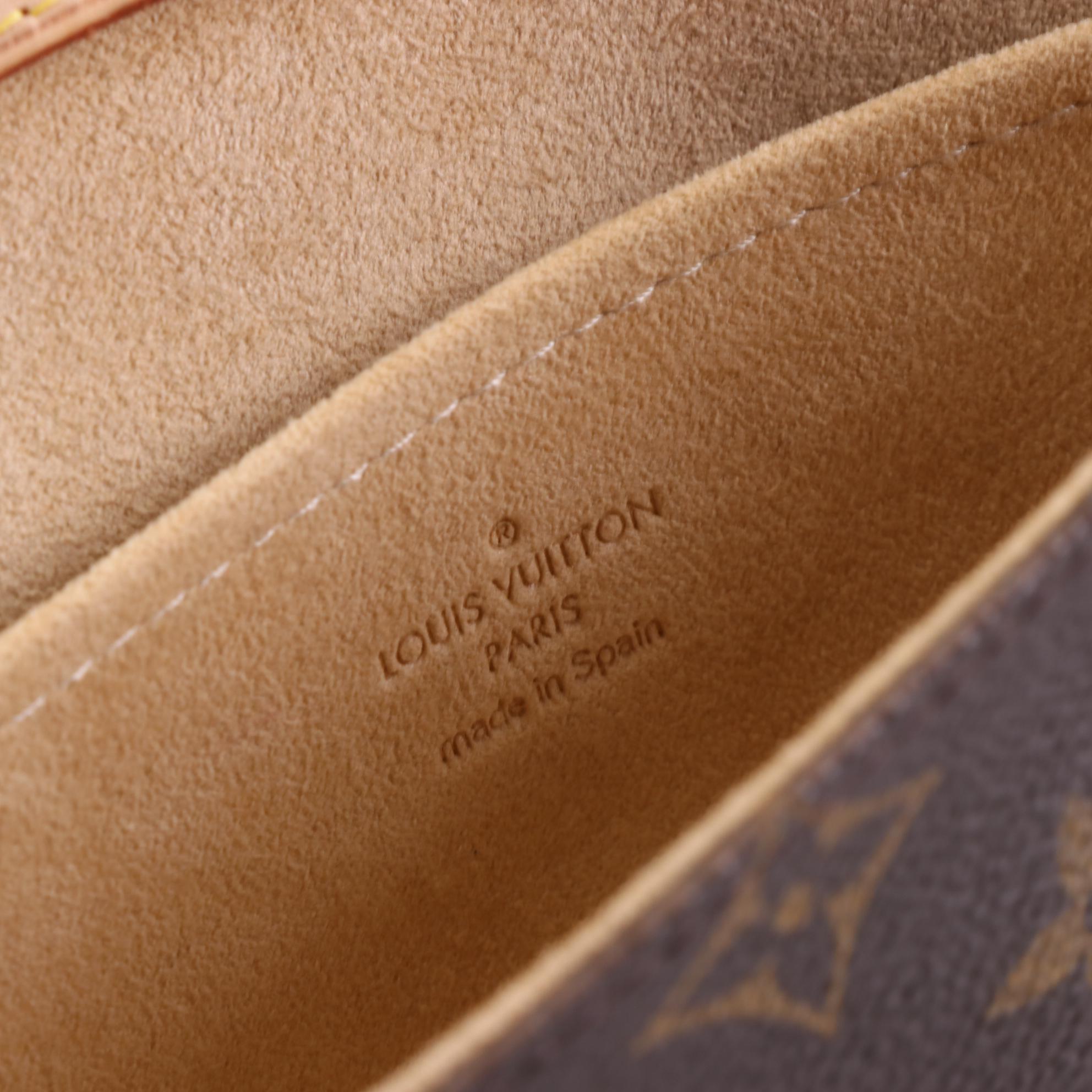 Louis Vuitton Twin Pochette in Monogram Canvas