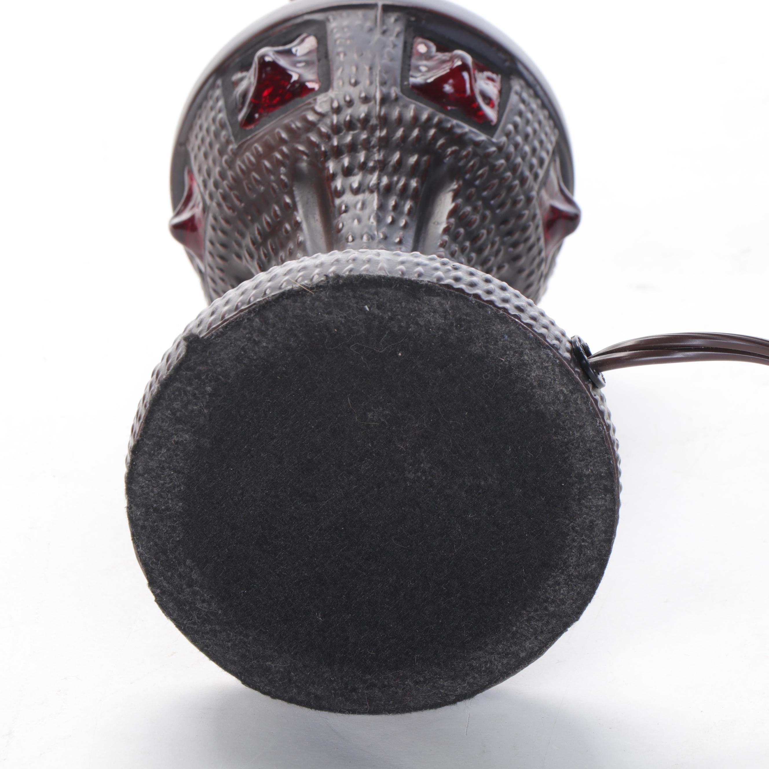 Arts and Crafts Style Table Lamp