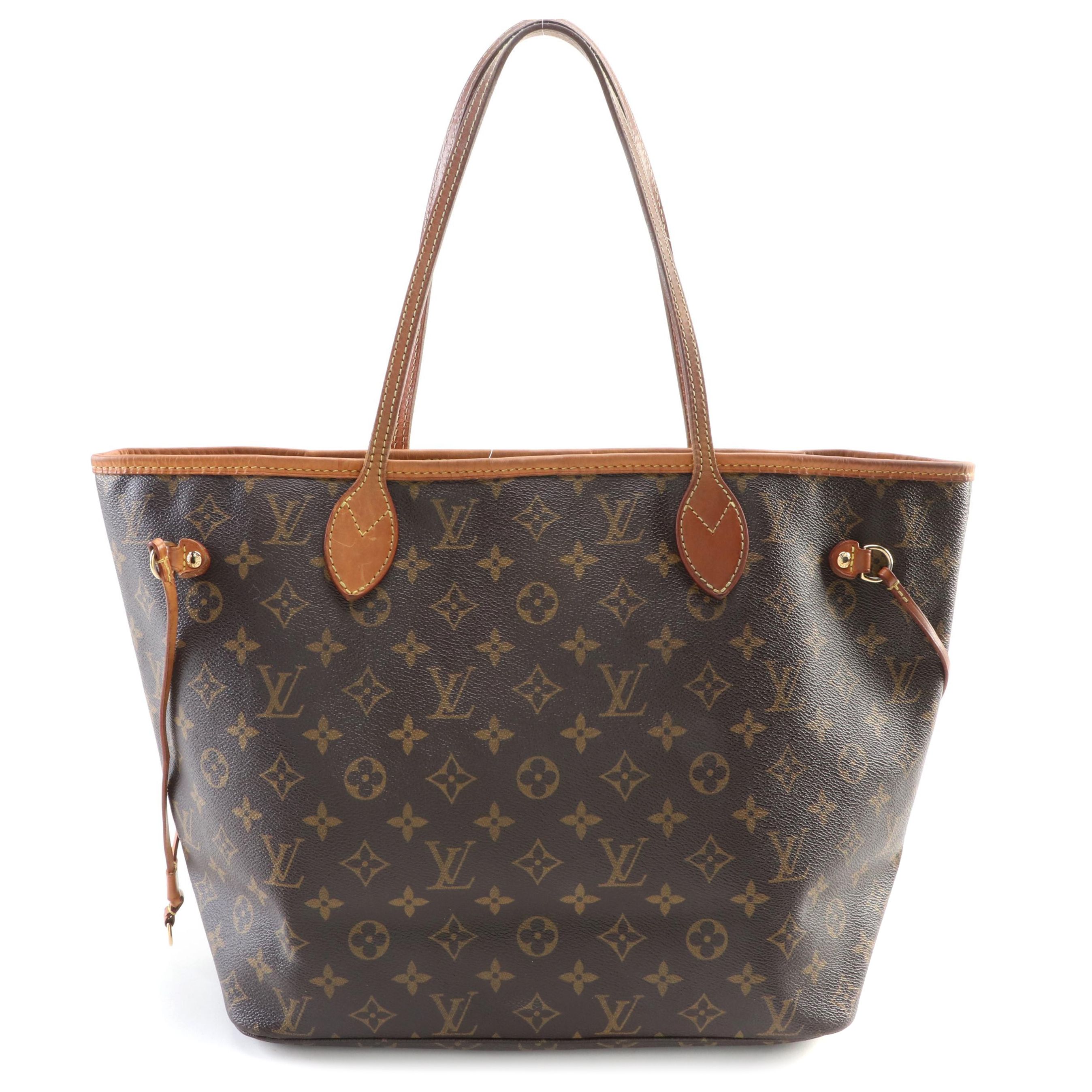 Louis Vuitton Neverfull MM in Monogram Canvas