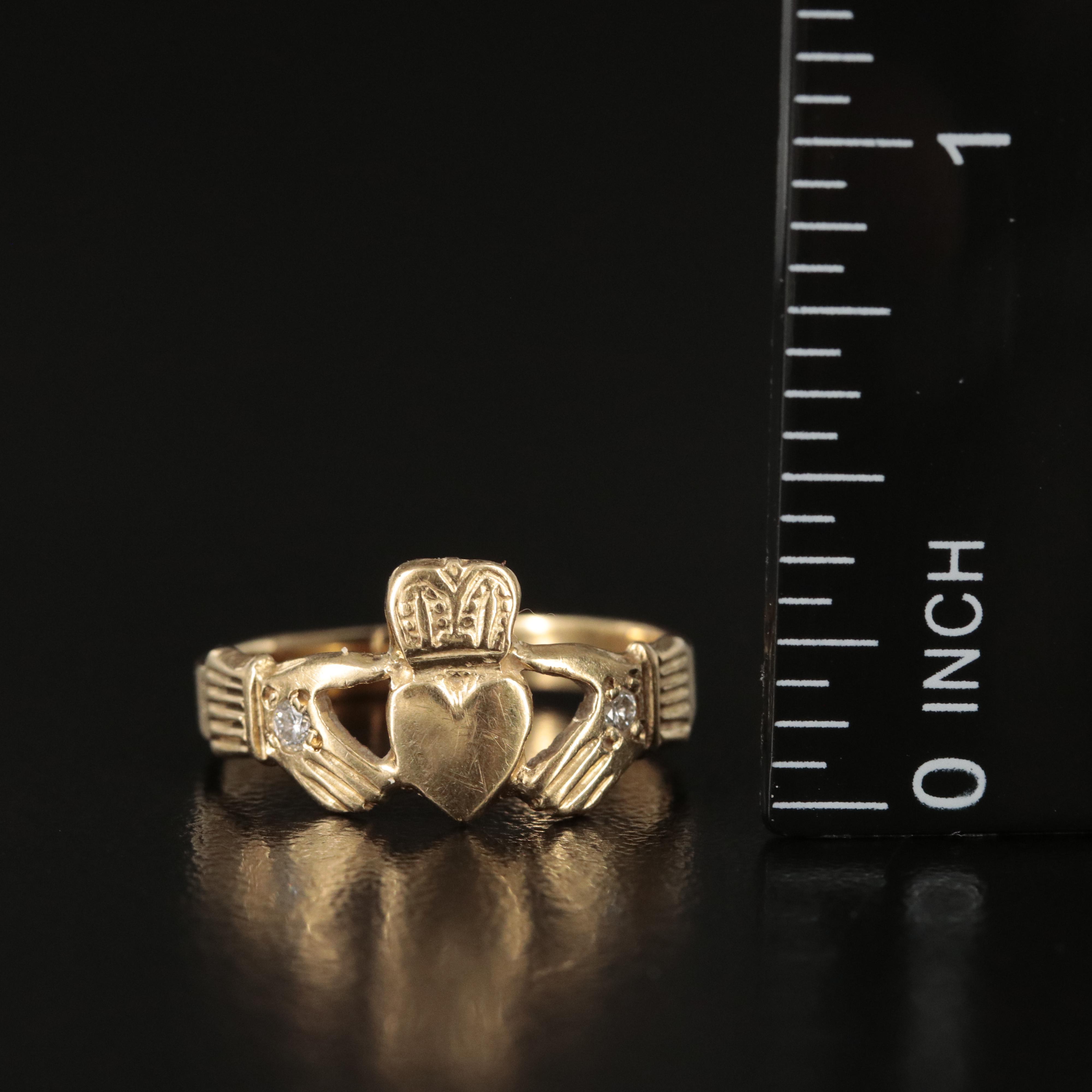 14K 0.06 CTW Diamond Claddagh Ring