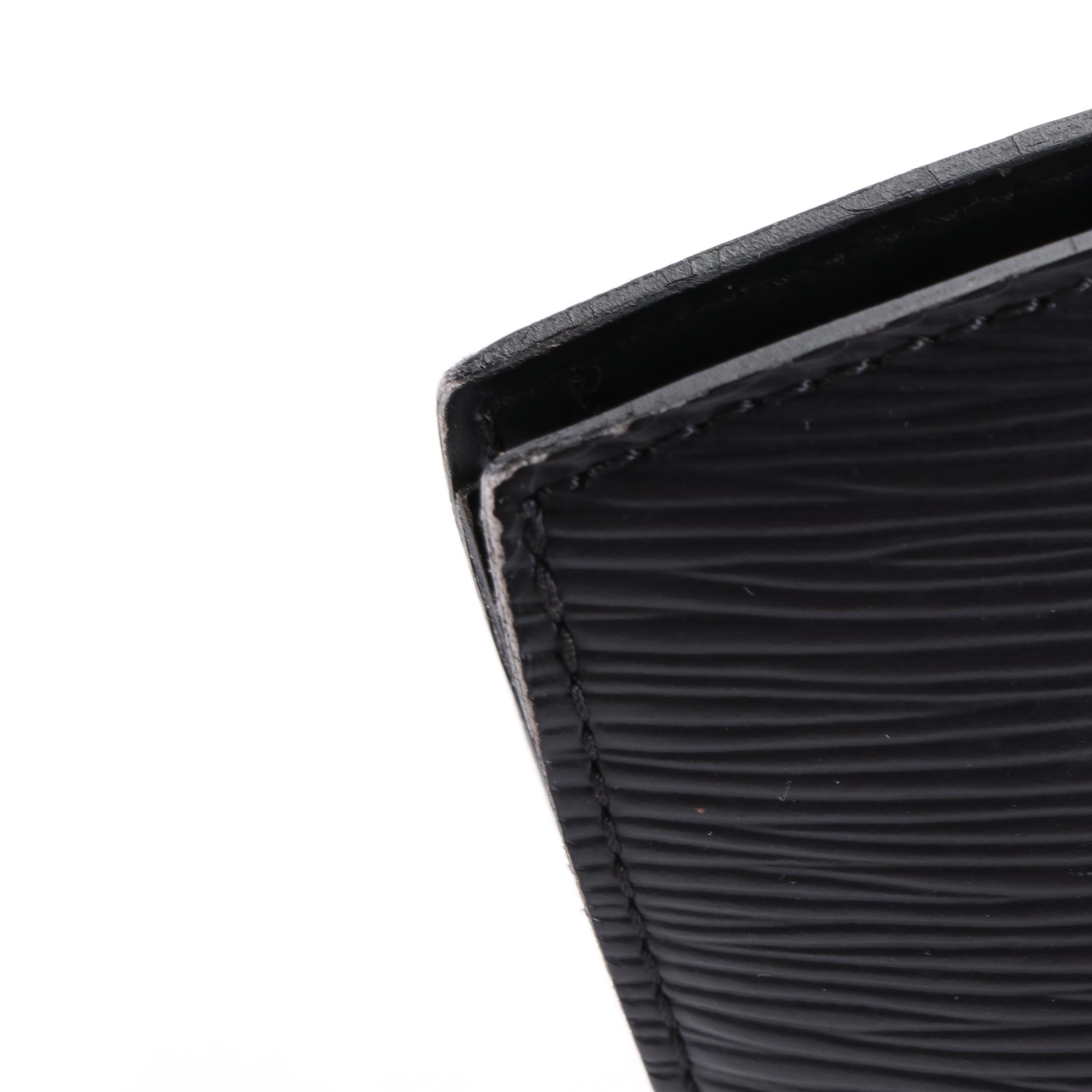 Louis Vuitton Saint Jacques PM Shoulder Bag in Black Epi and Smooth Leather