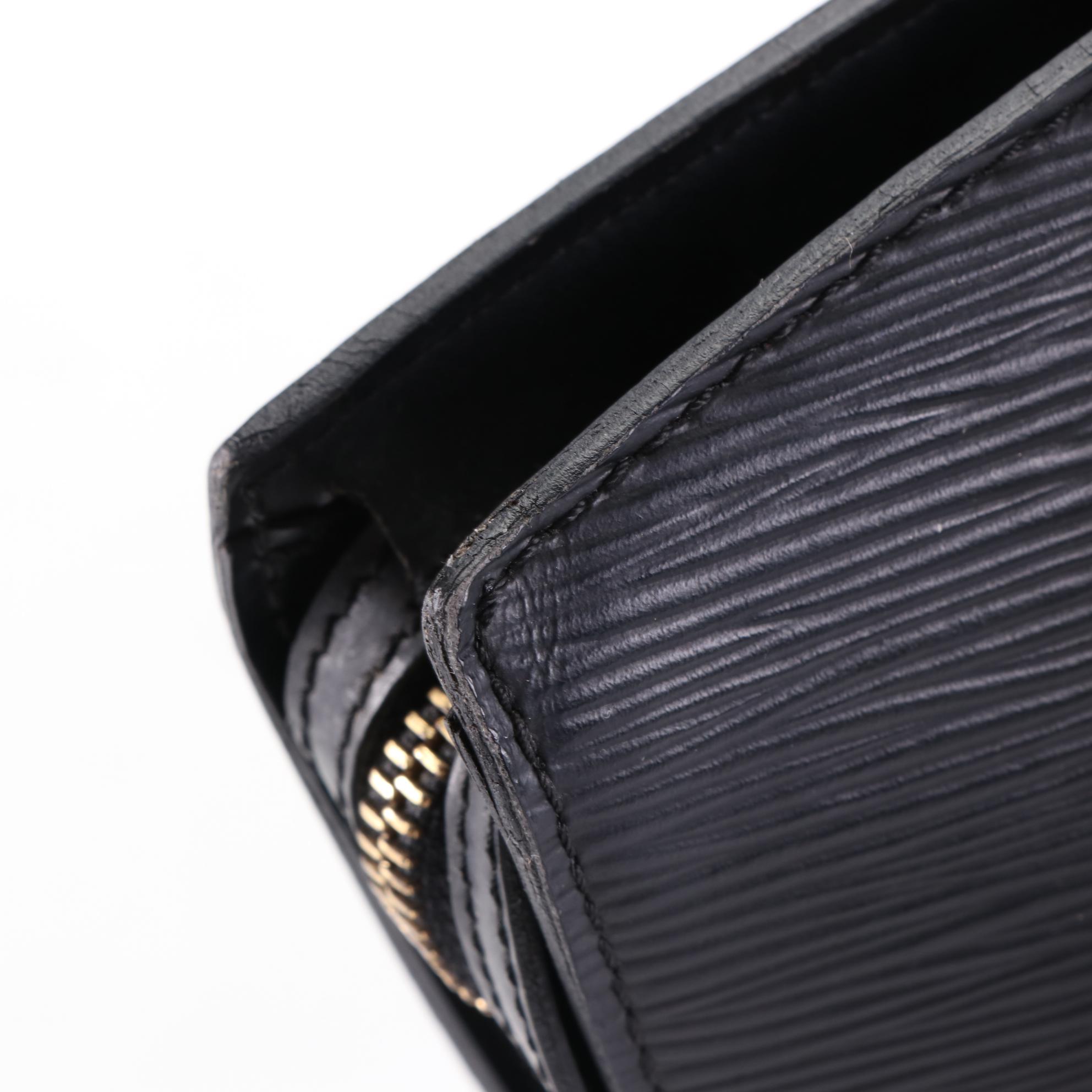 Louis Vuitton Saint Jacques PM Shoulder Bag in Black Epi and Smooth Leather