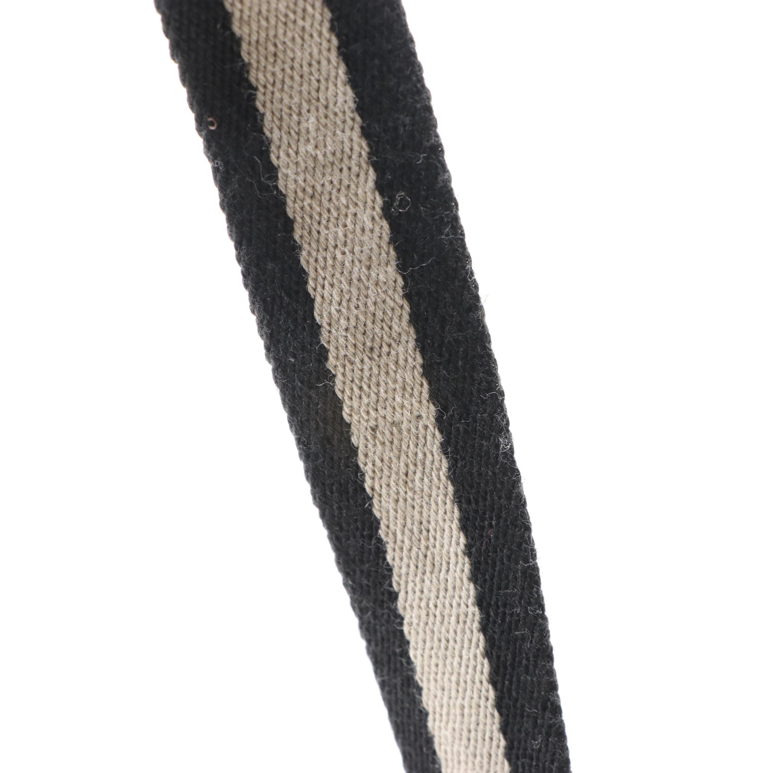 Gucci Slim Shoulder Bag in Leather