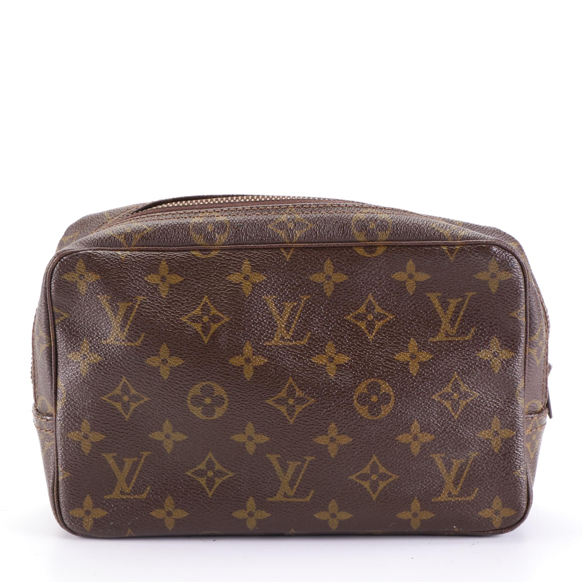 Louis Vuitton Trousse Toilette 23 in Monogram Canvas
