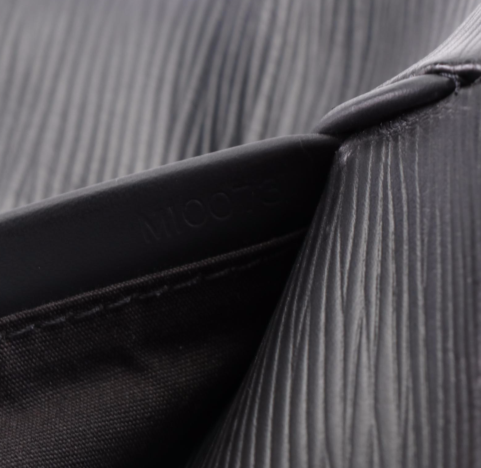 Louis Vuitton Matsy Bag in Black Epi and Smooth Leather