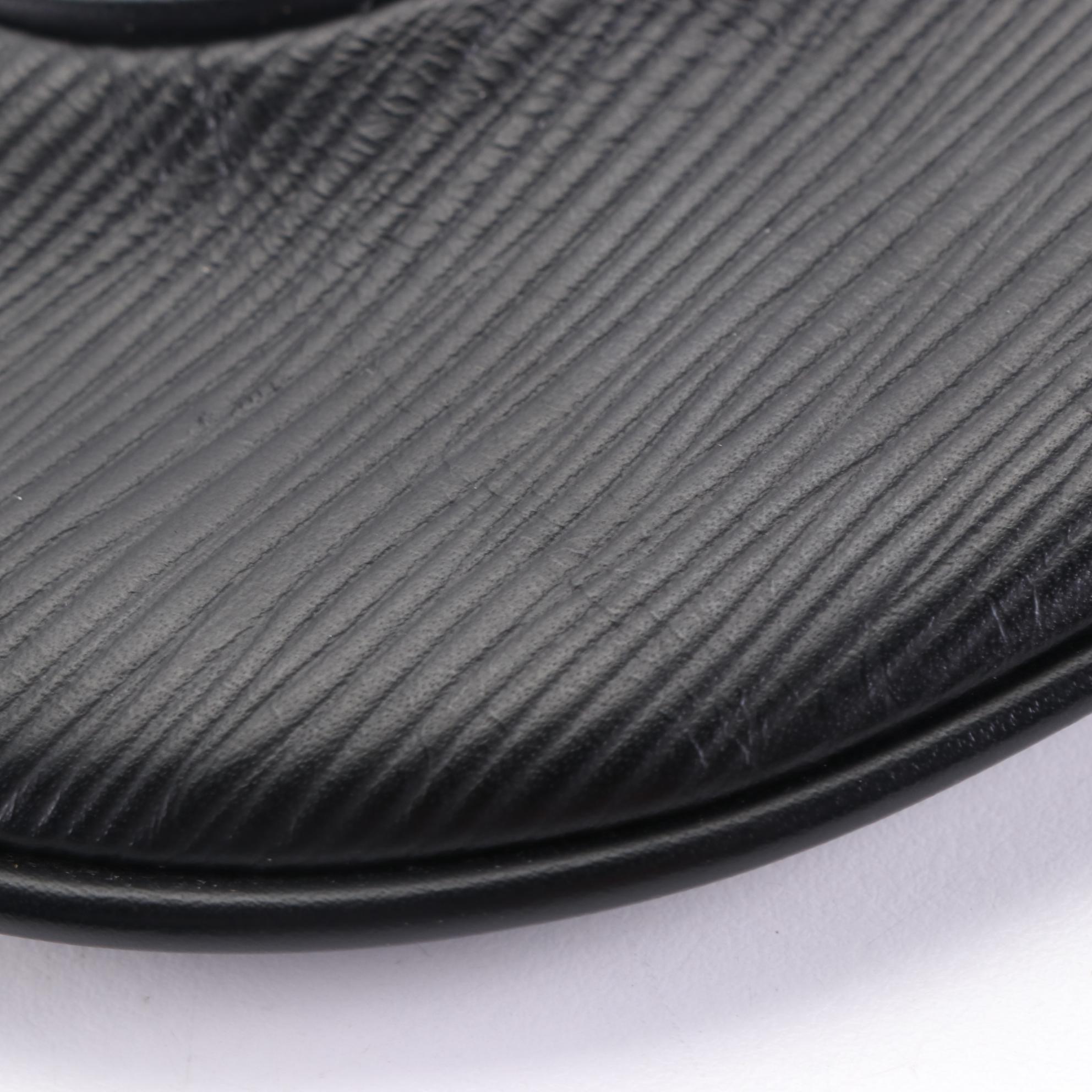 Louis Vuitton Matsy Bag in Black Epi and Smooth Leather