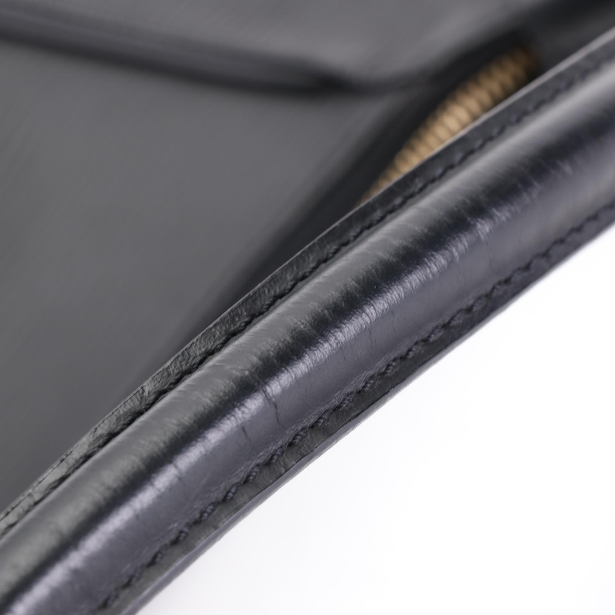 Louis Vuitton Matsy Bag in Black Epi and Smooth Leather