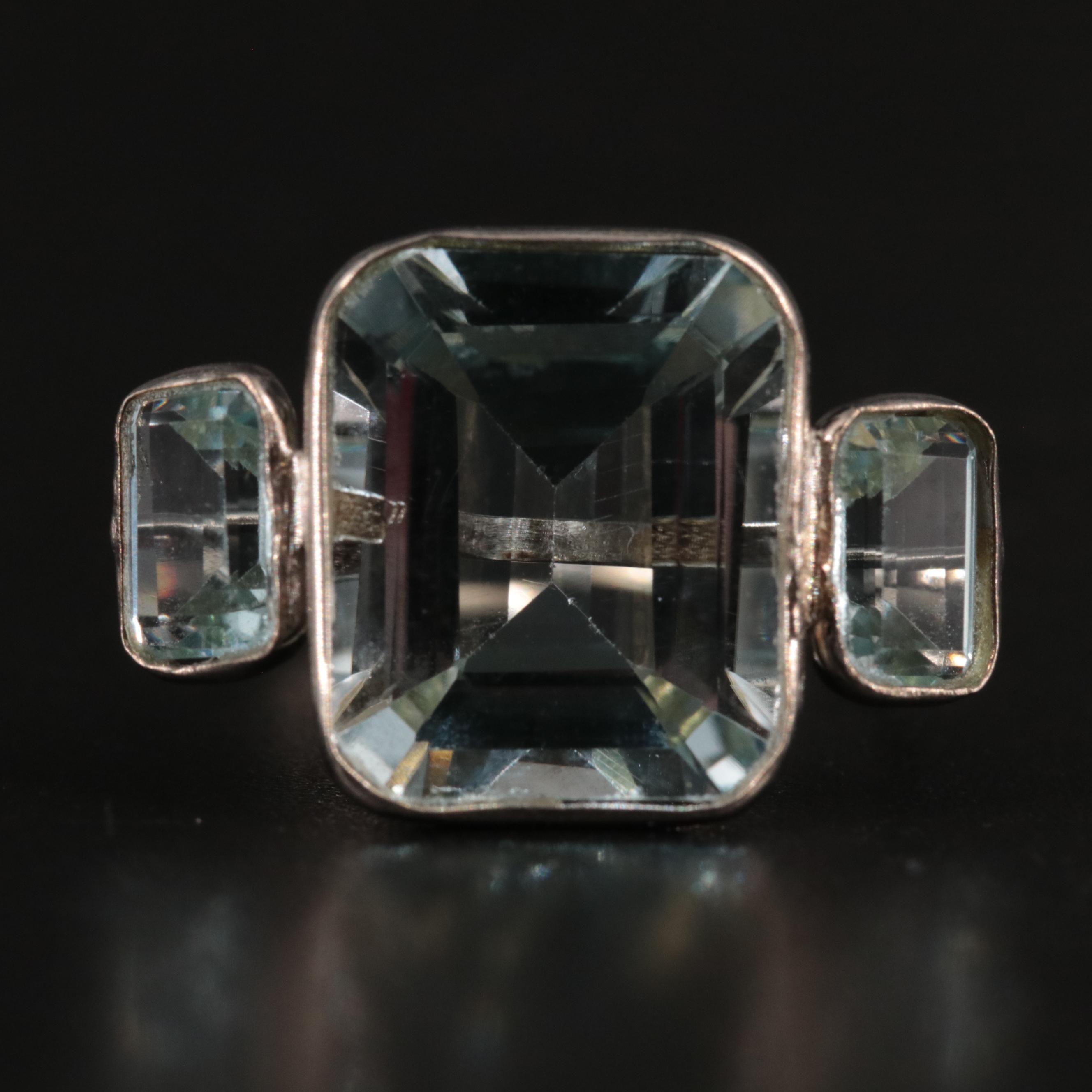 14k 2.10 CTW Topaz Ring