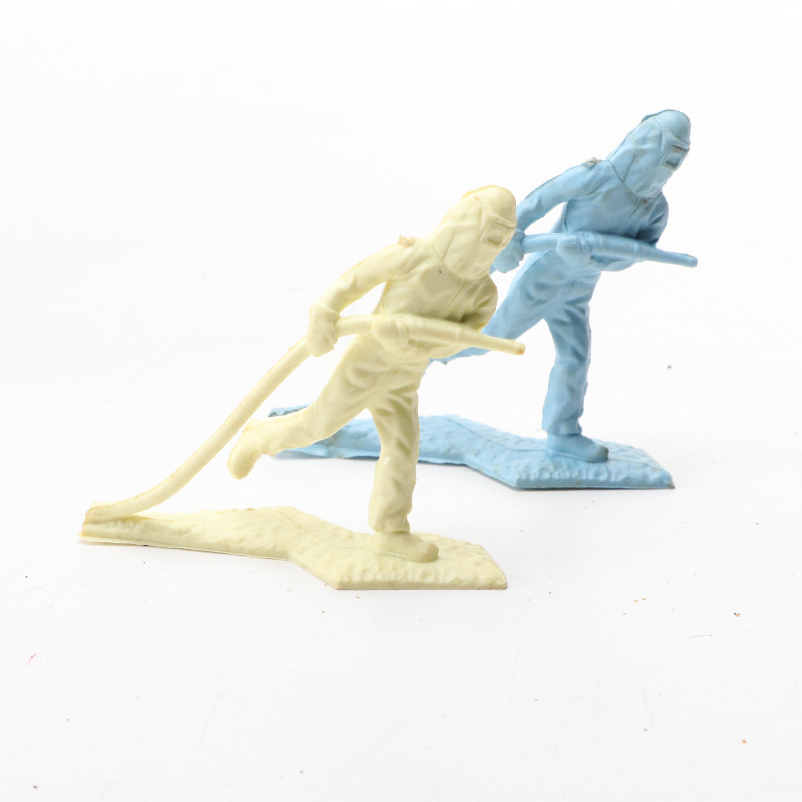 Britain's Ltd Revolutionary War and Other Plastic Soldiers and Figurines