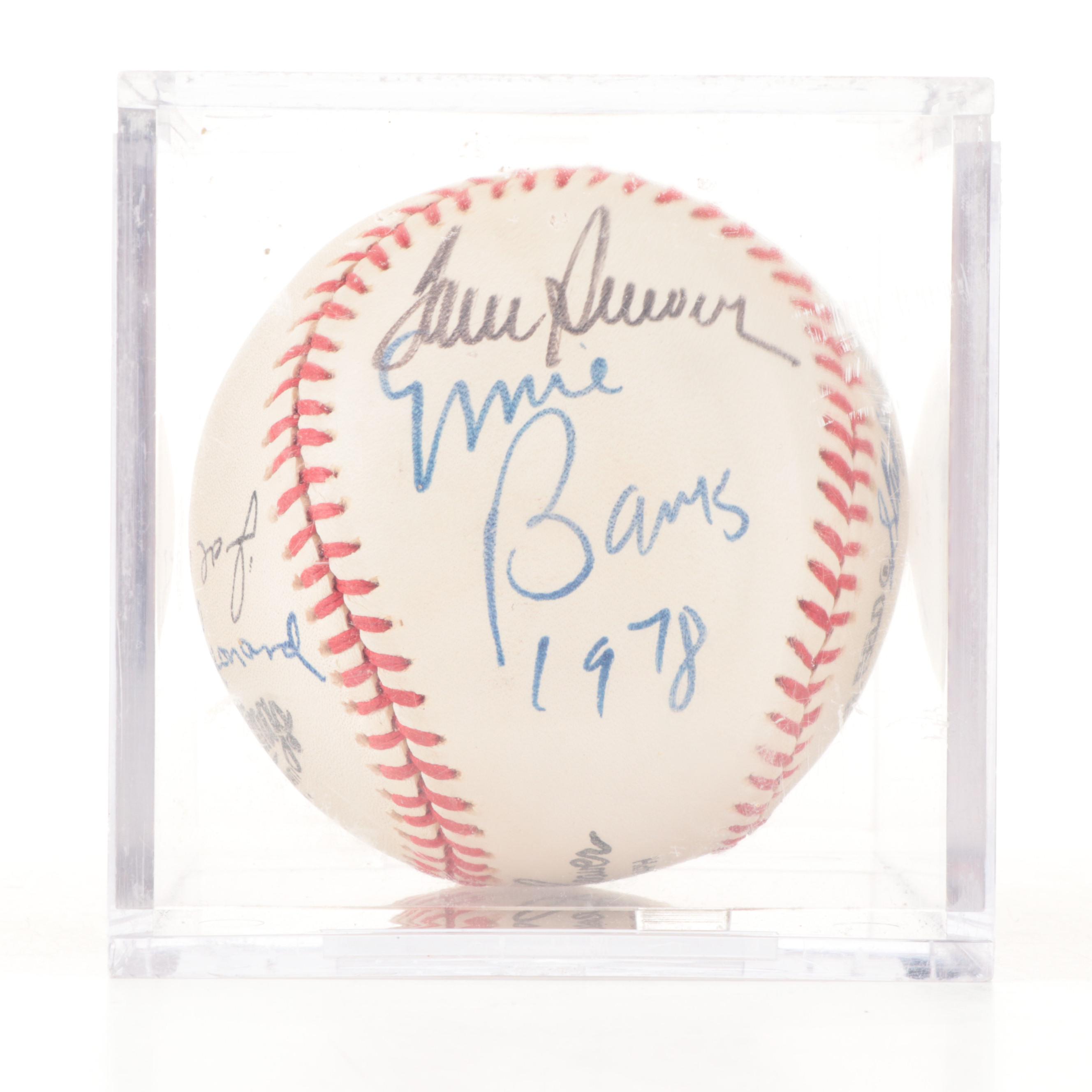 Hall of Fame Players Seaver, Banks, More Signed Rawlings Seaver Baseball