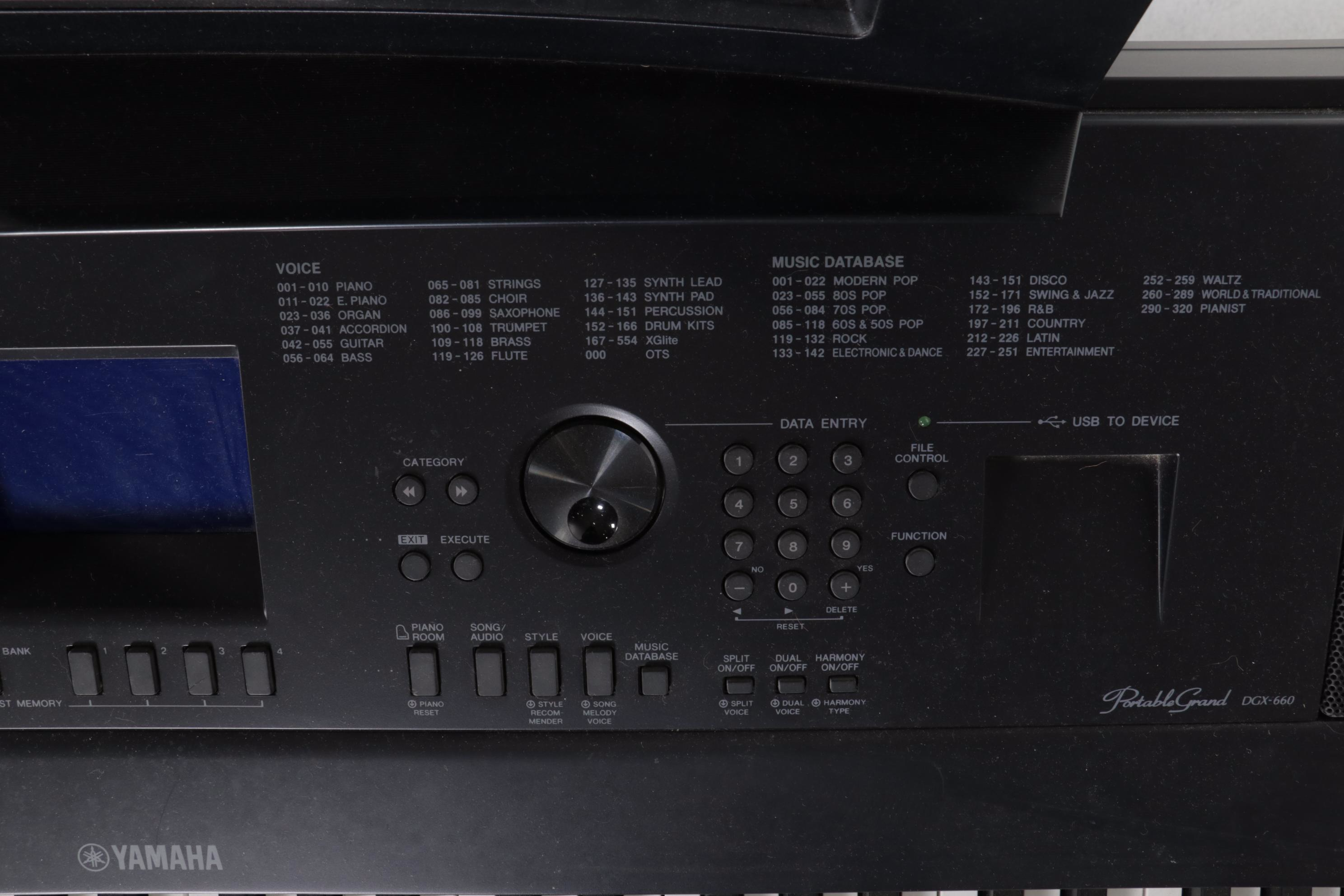 Yamaha DGX-660 Portable Grand Electric Piano