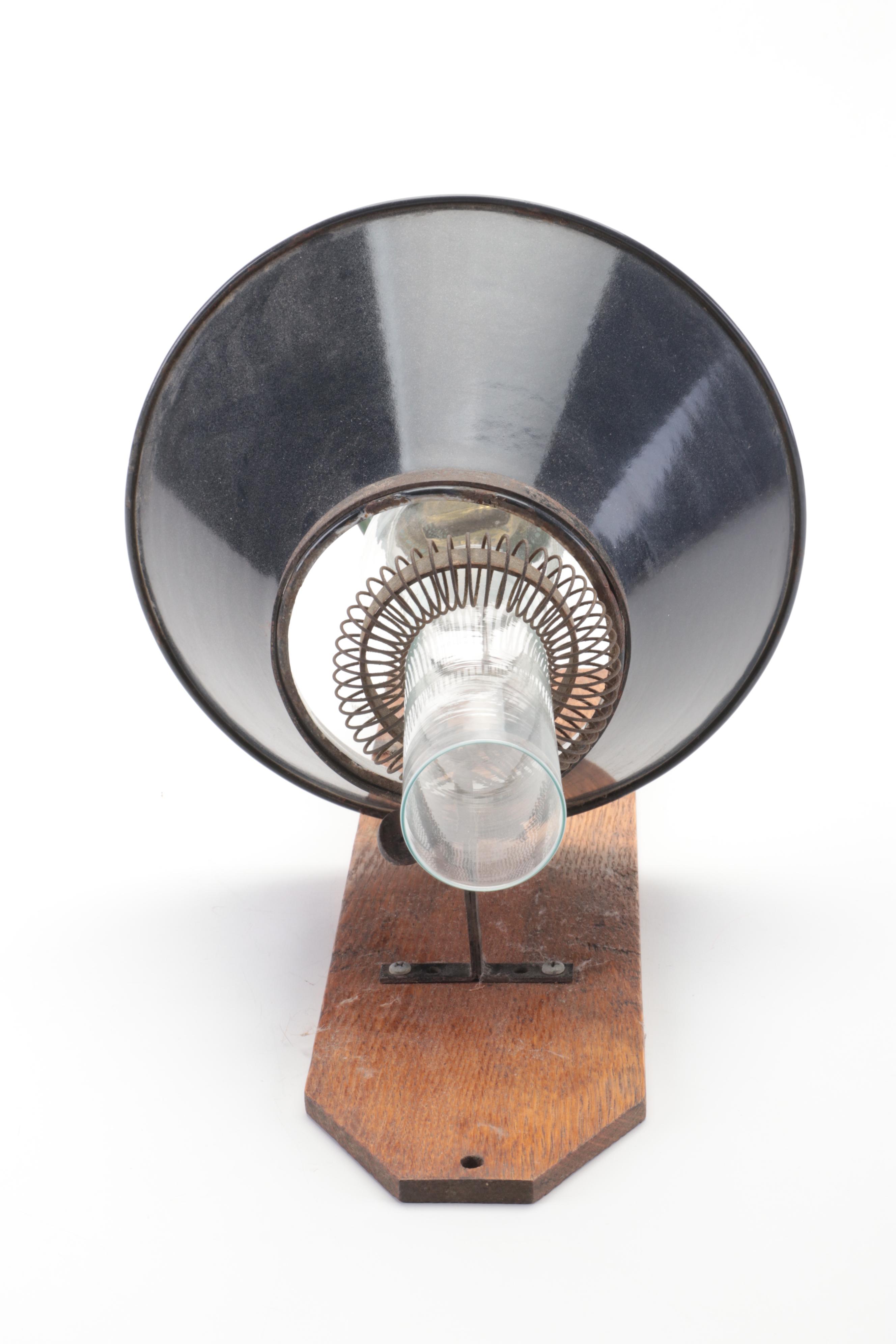 Plume & Atwood Enameled Metal Railroad Train Car Lantern