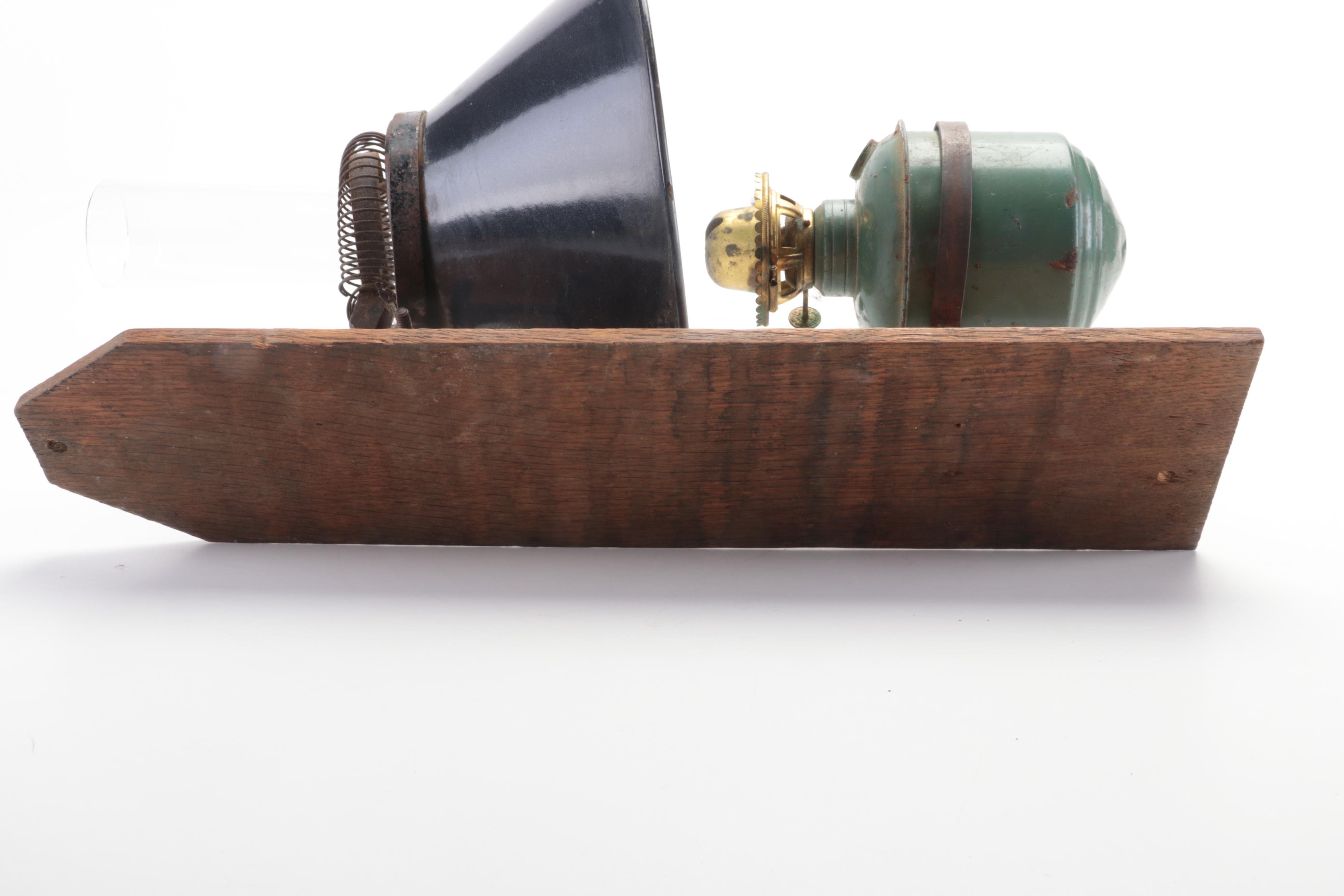 Plume & Atwood Enameled Metal Railroad Train Car Lantern