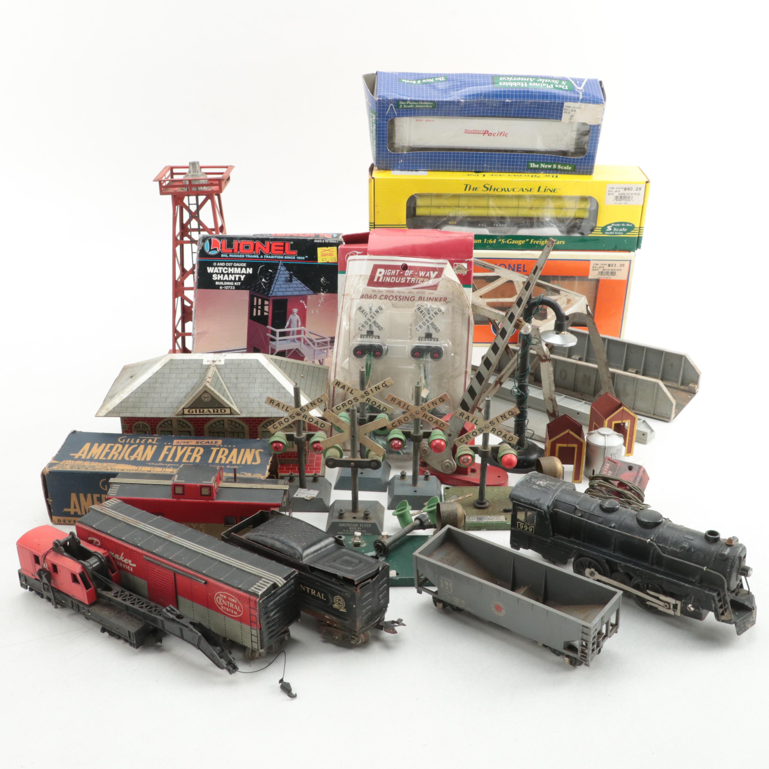 American Flyer, Lionel and More Toy Trains, Accessories