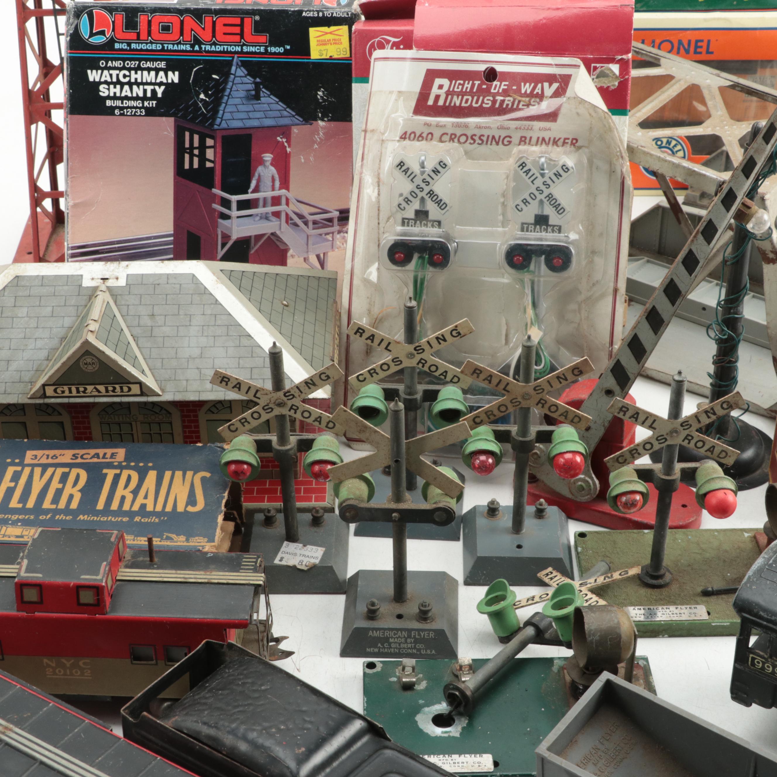 American Flyer, Lionel and More Toy Trains, Accessories
