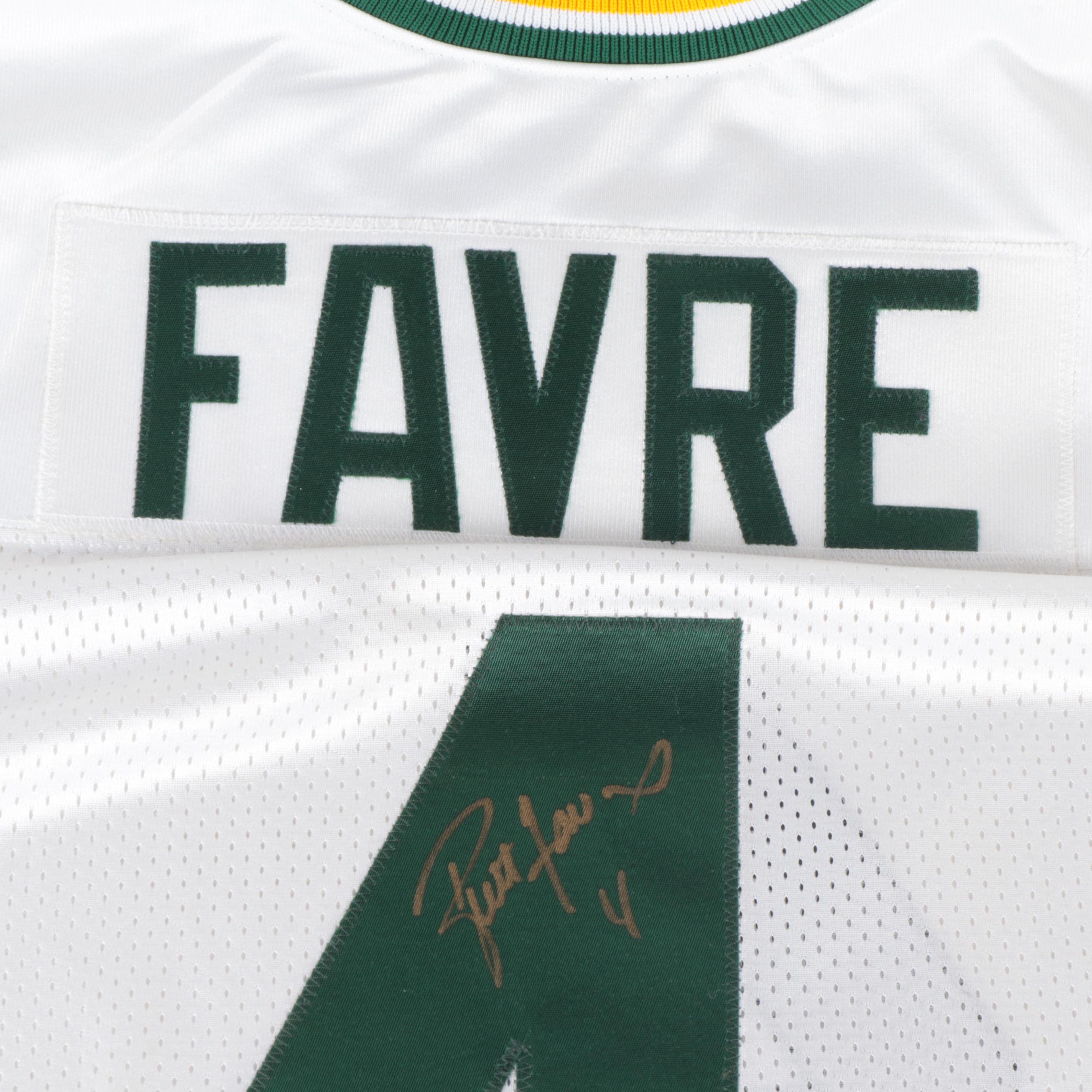 Green Bay Packers Brett Favre Signed Football Jersey
