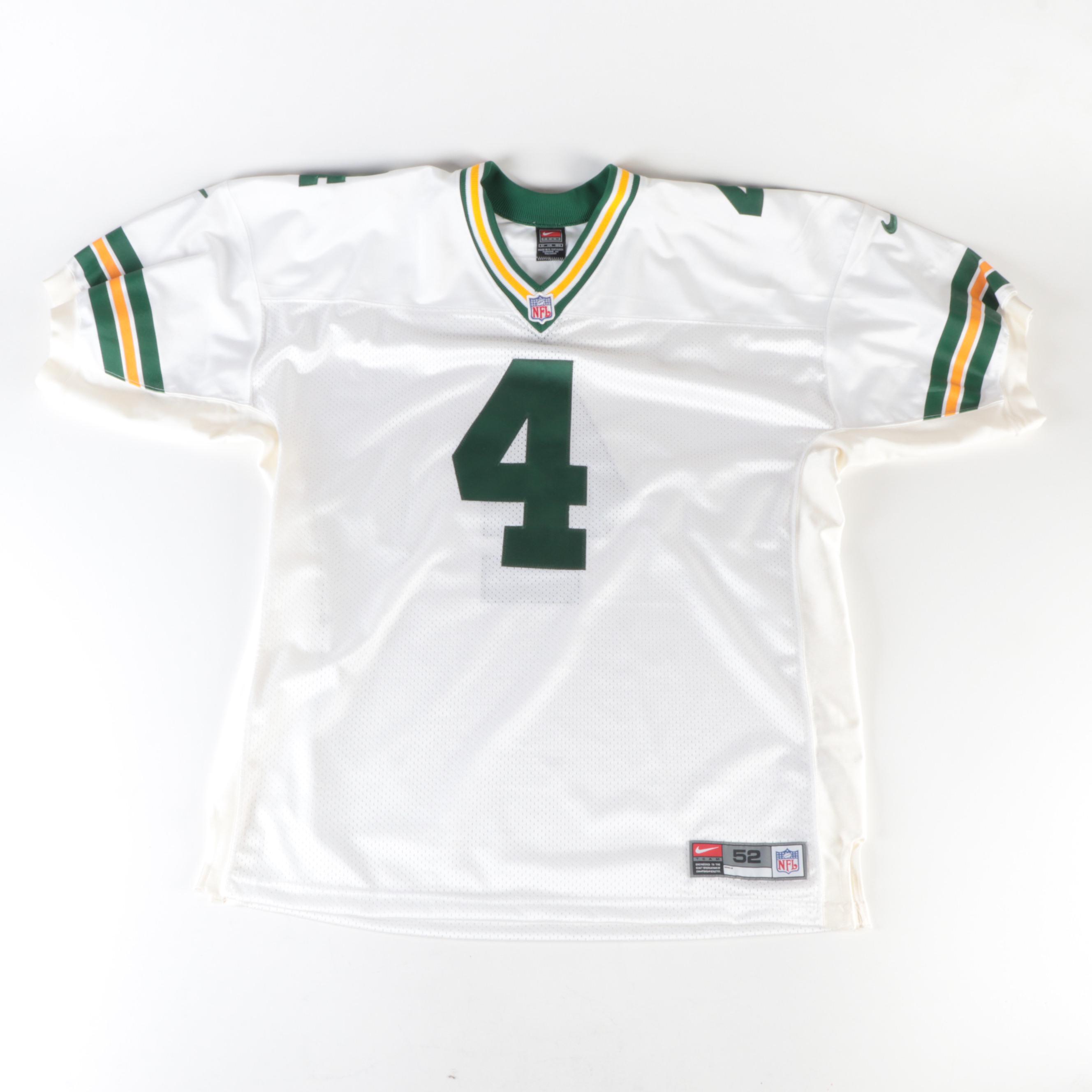 Green Bay Packers Brett Favre Signed Football Jersey