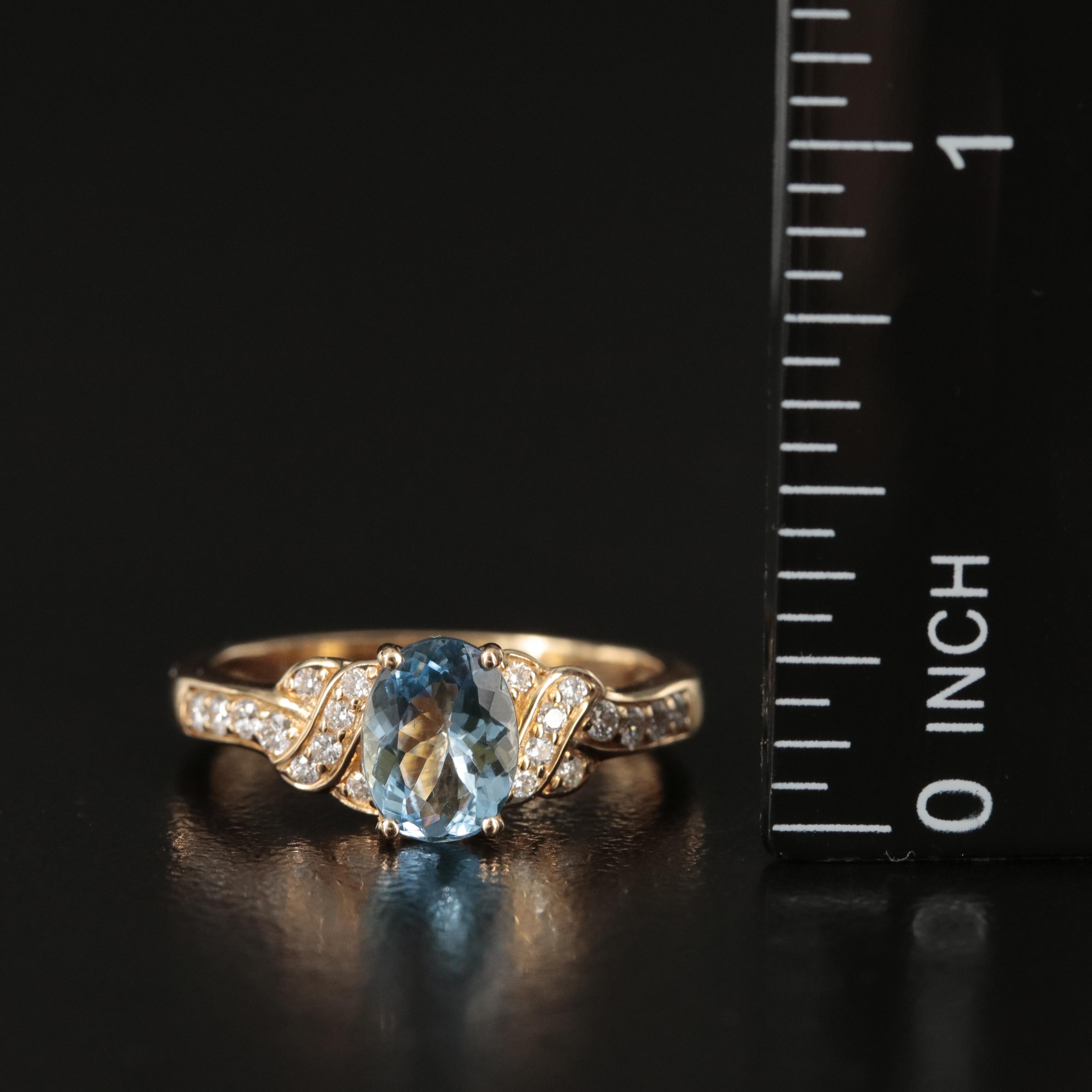 Chromia Jewelry 18K Aquamarine and Diamond Ring