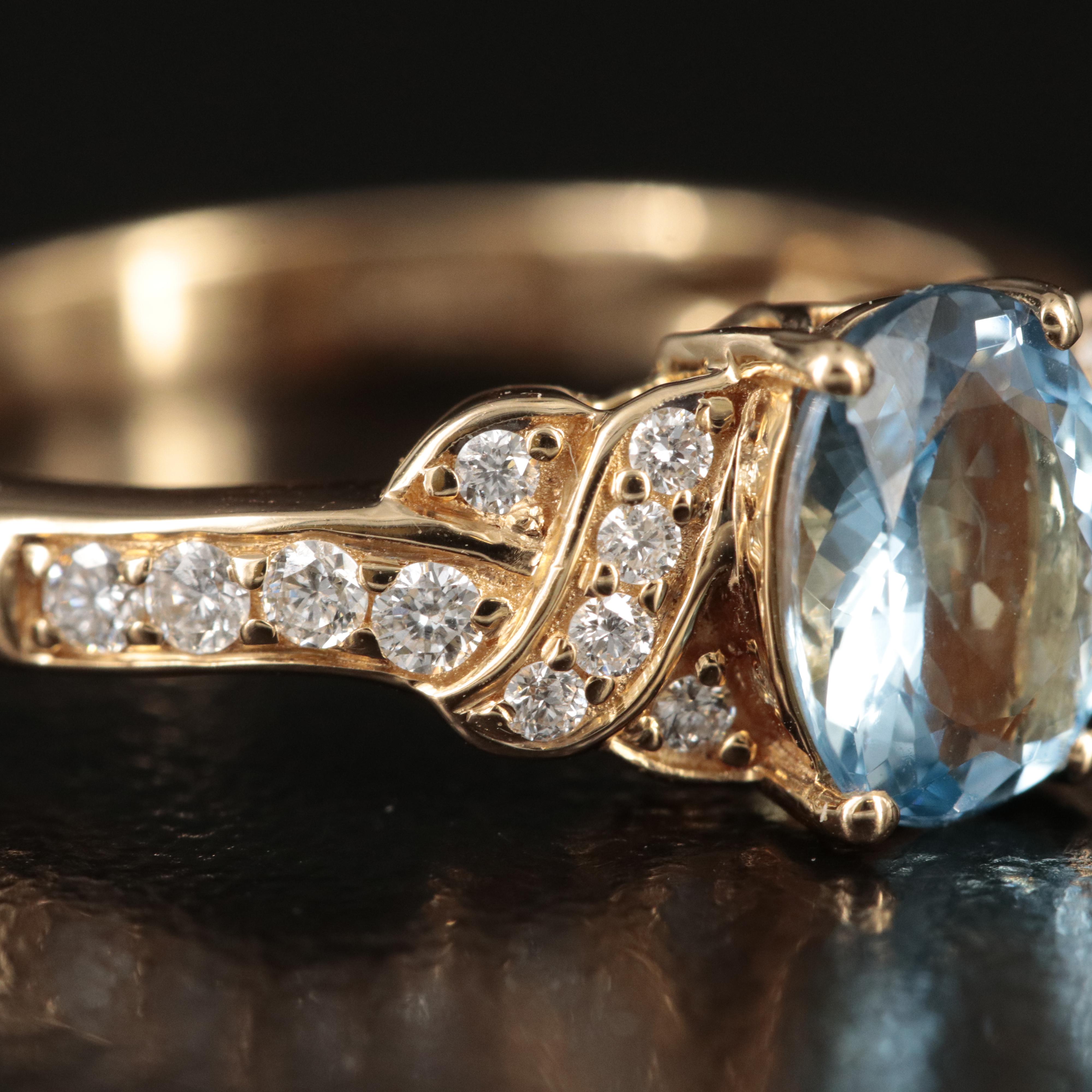 Chromia Jewelry 18K Aquamarine and Diamond Ring