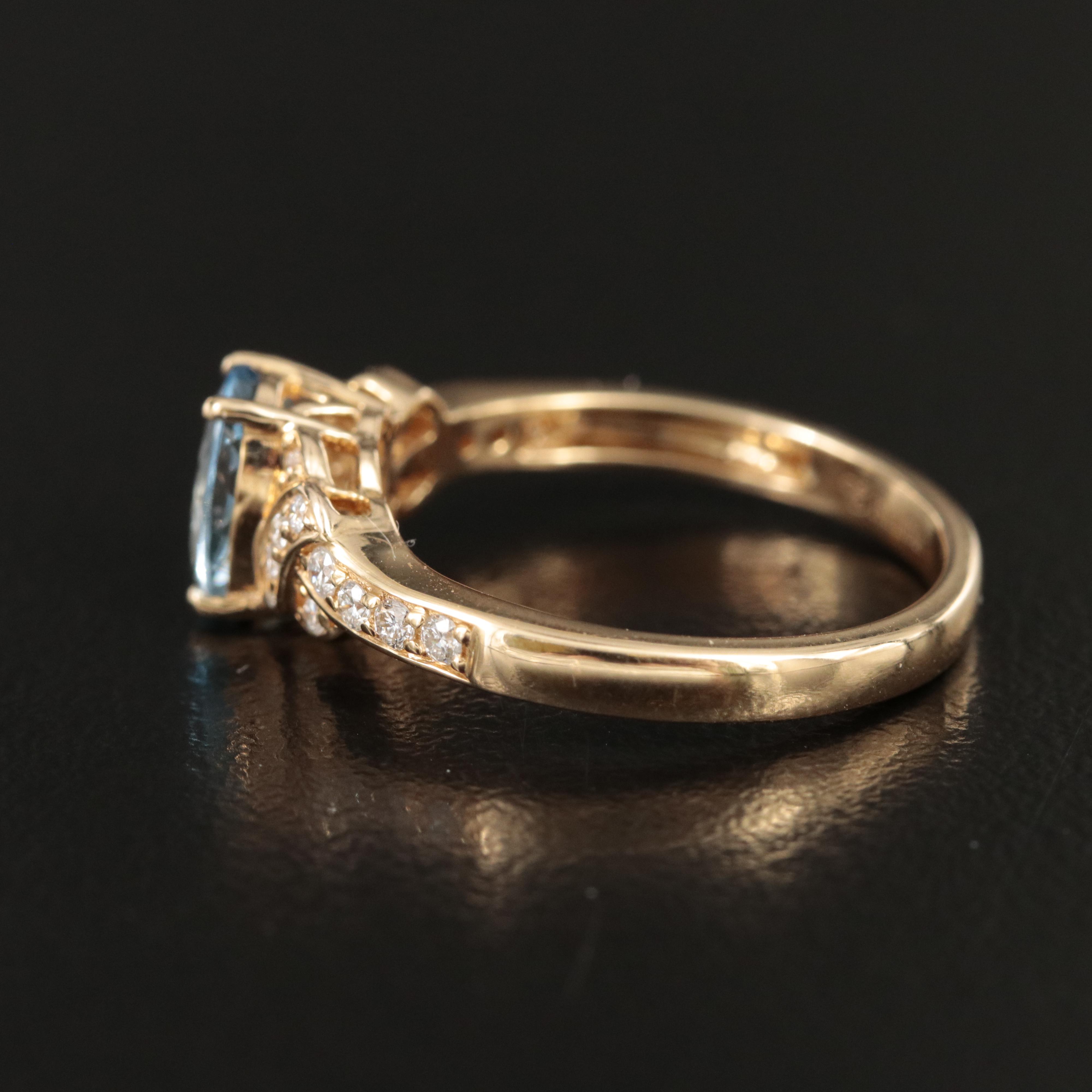 Chromia Jewelry 18K Aquamarine and Diamond Ring