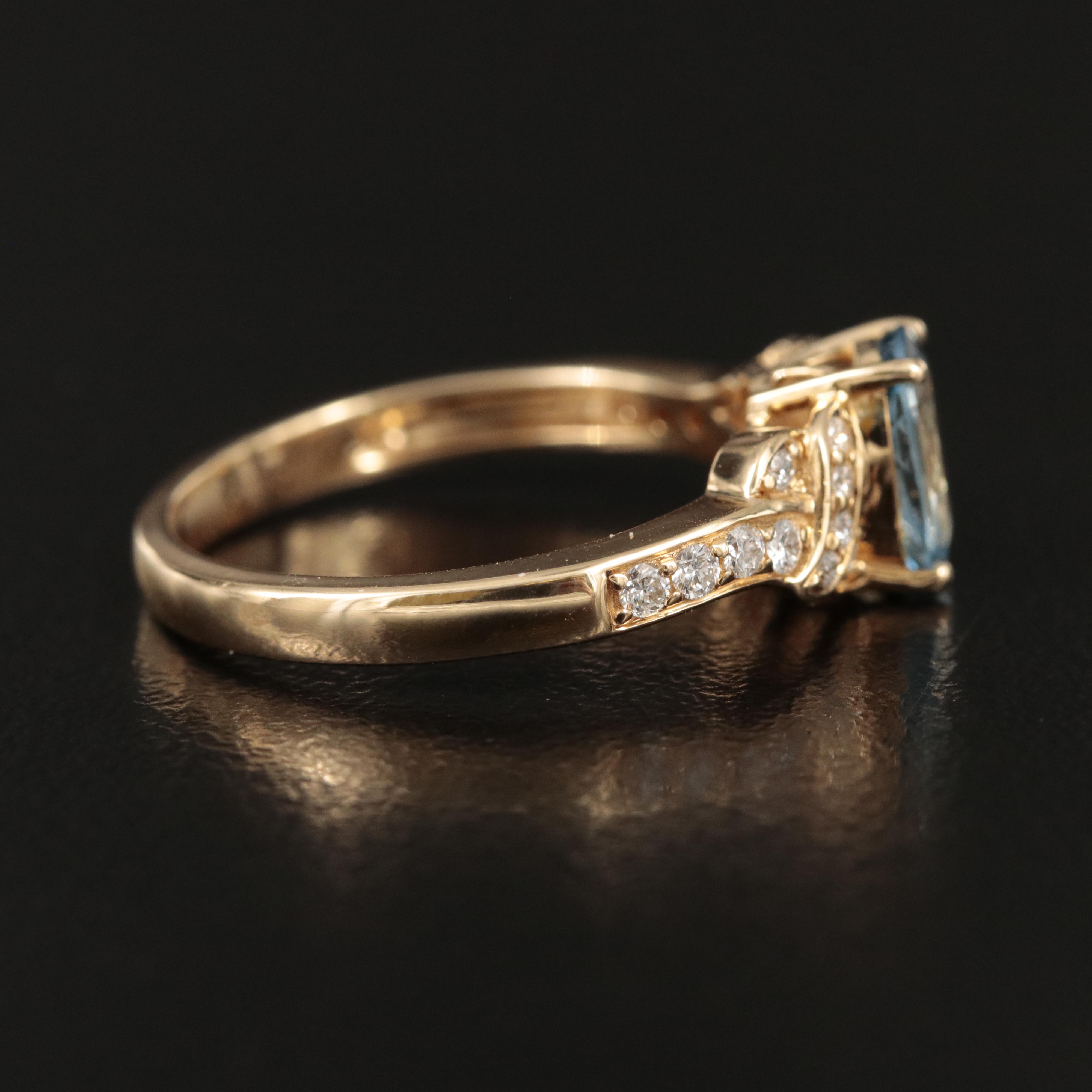 Chromia Jewelry 18K Aquamarine and Diamond Ring