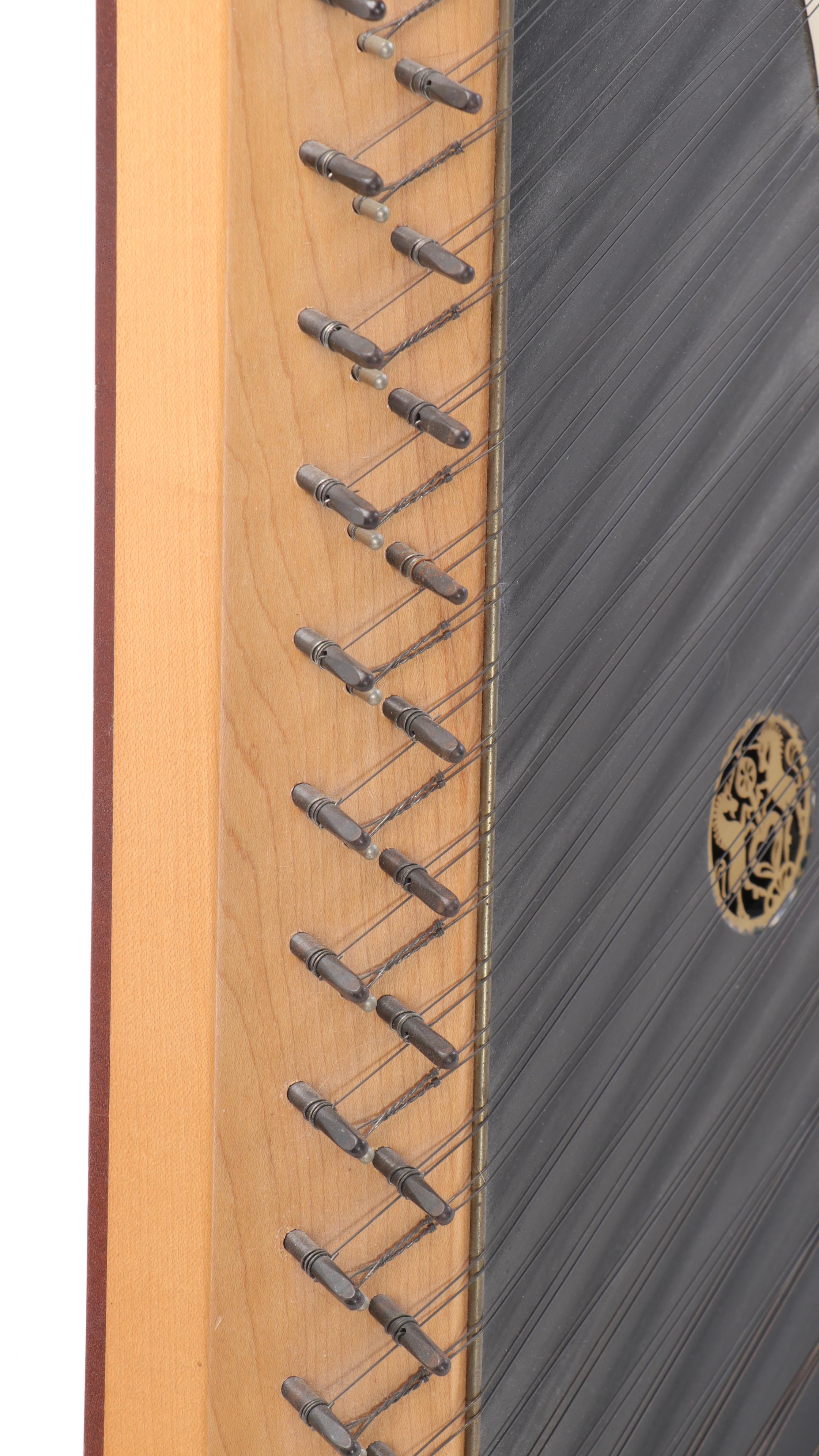 Hammer Dulcimer With Stand and Case